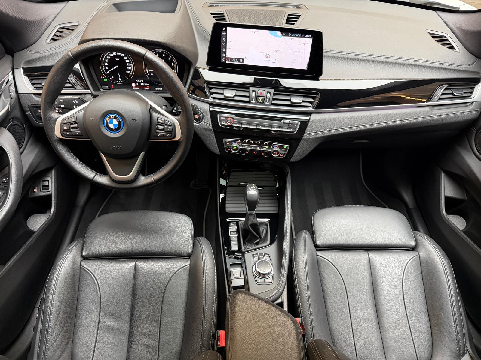 BMW X1 25e xDrive-image-12
