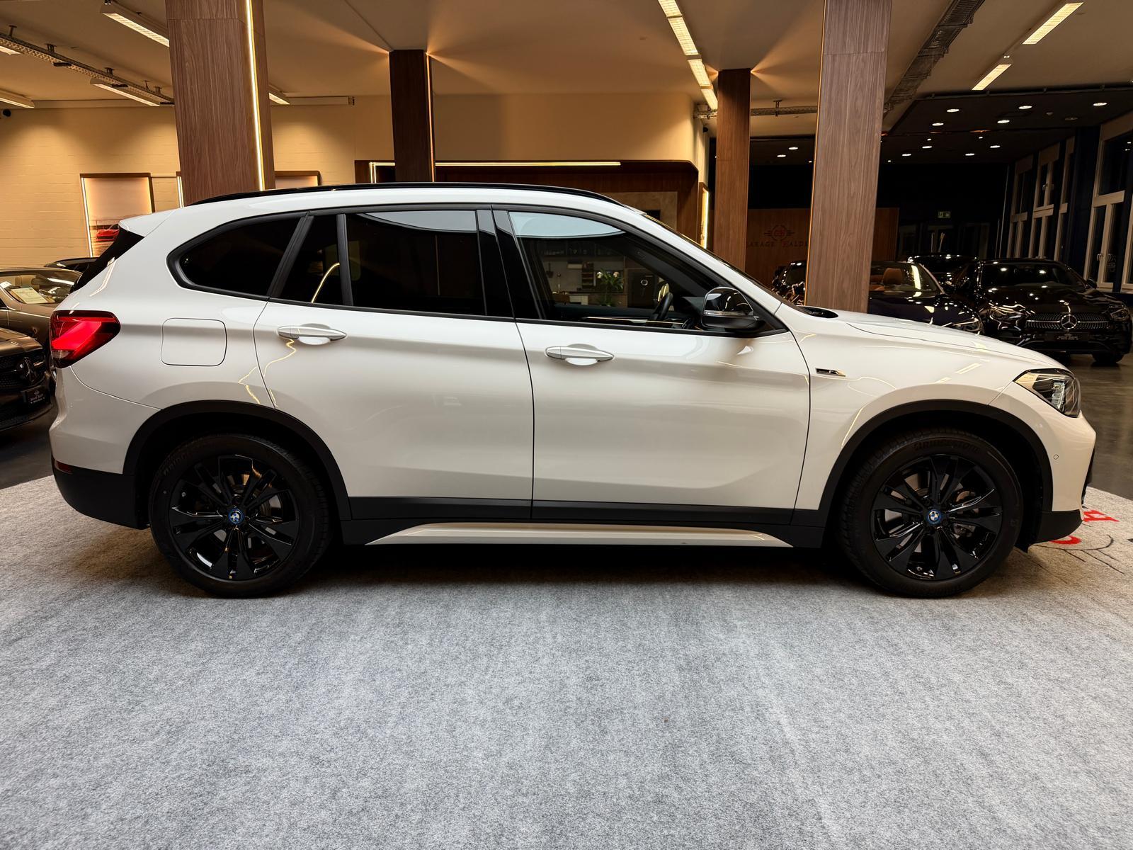 BMW X1 25e xDrive-image-8