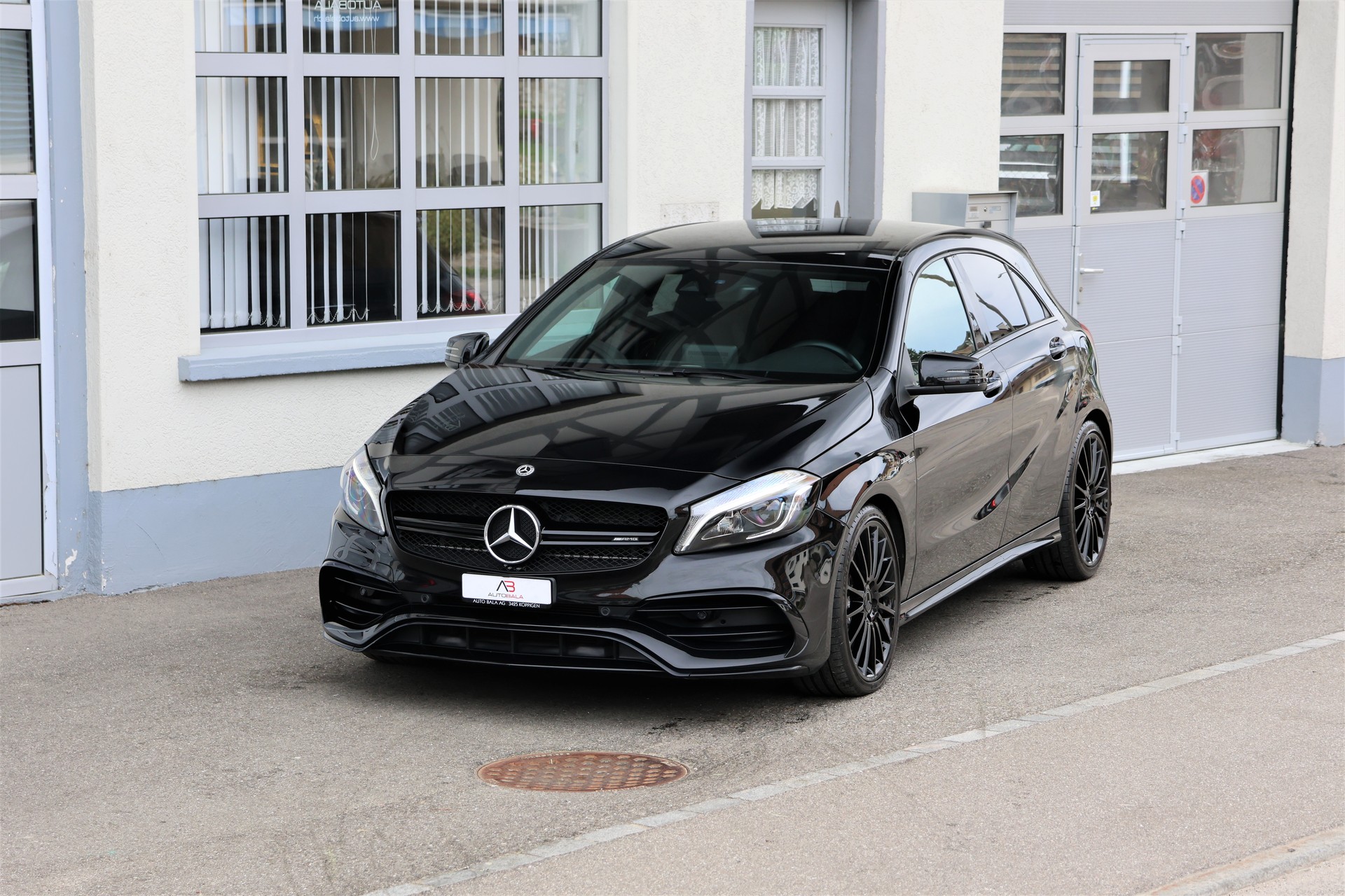 MERCEDES-BENZ A 45 AMG 4Matic Speedshift 7G-DCT (CH)