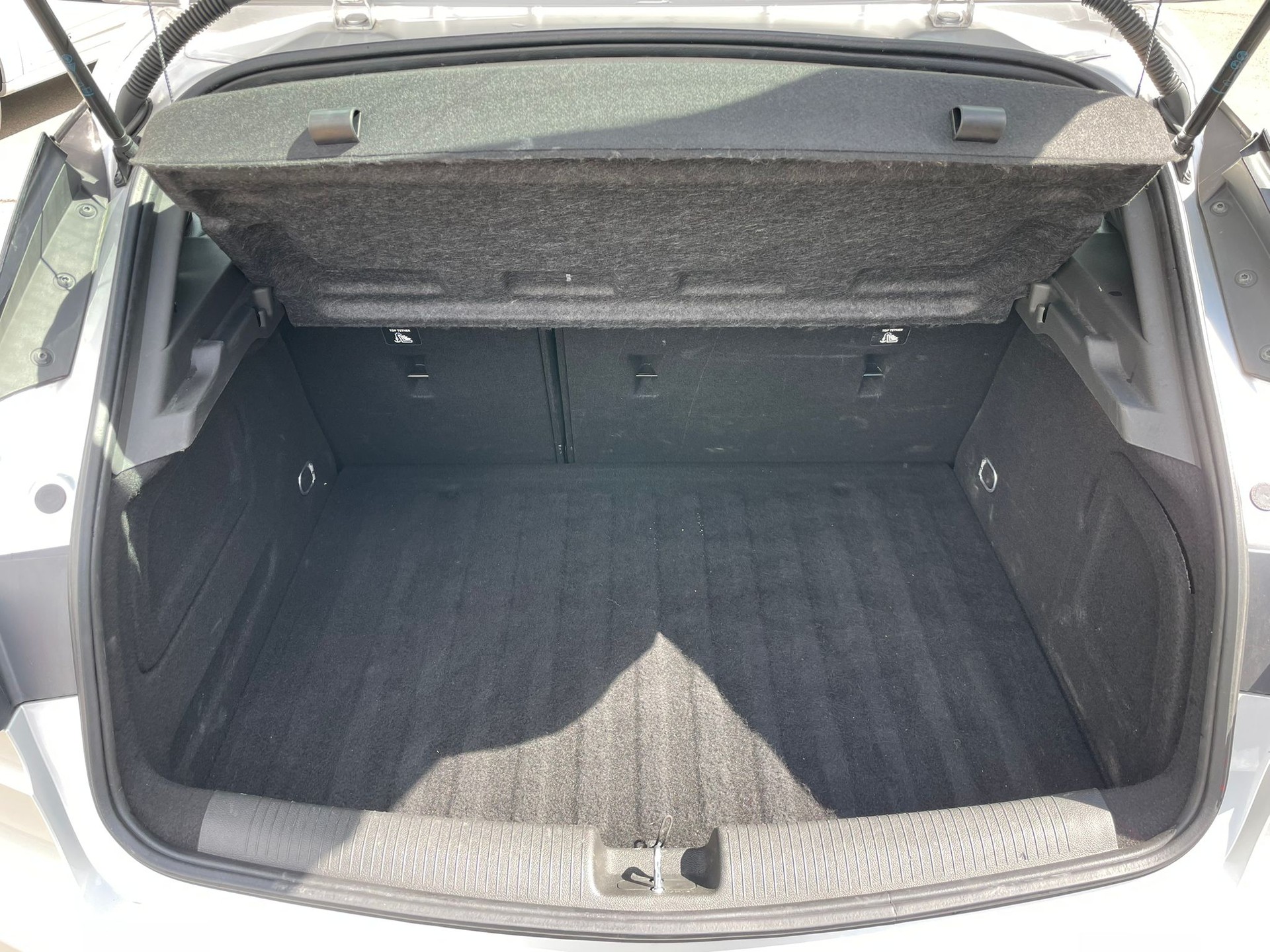 OPEL Astra 1.5 CDTi Edition-image-8