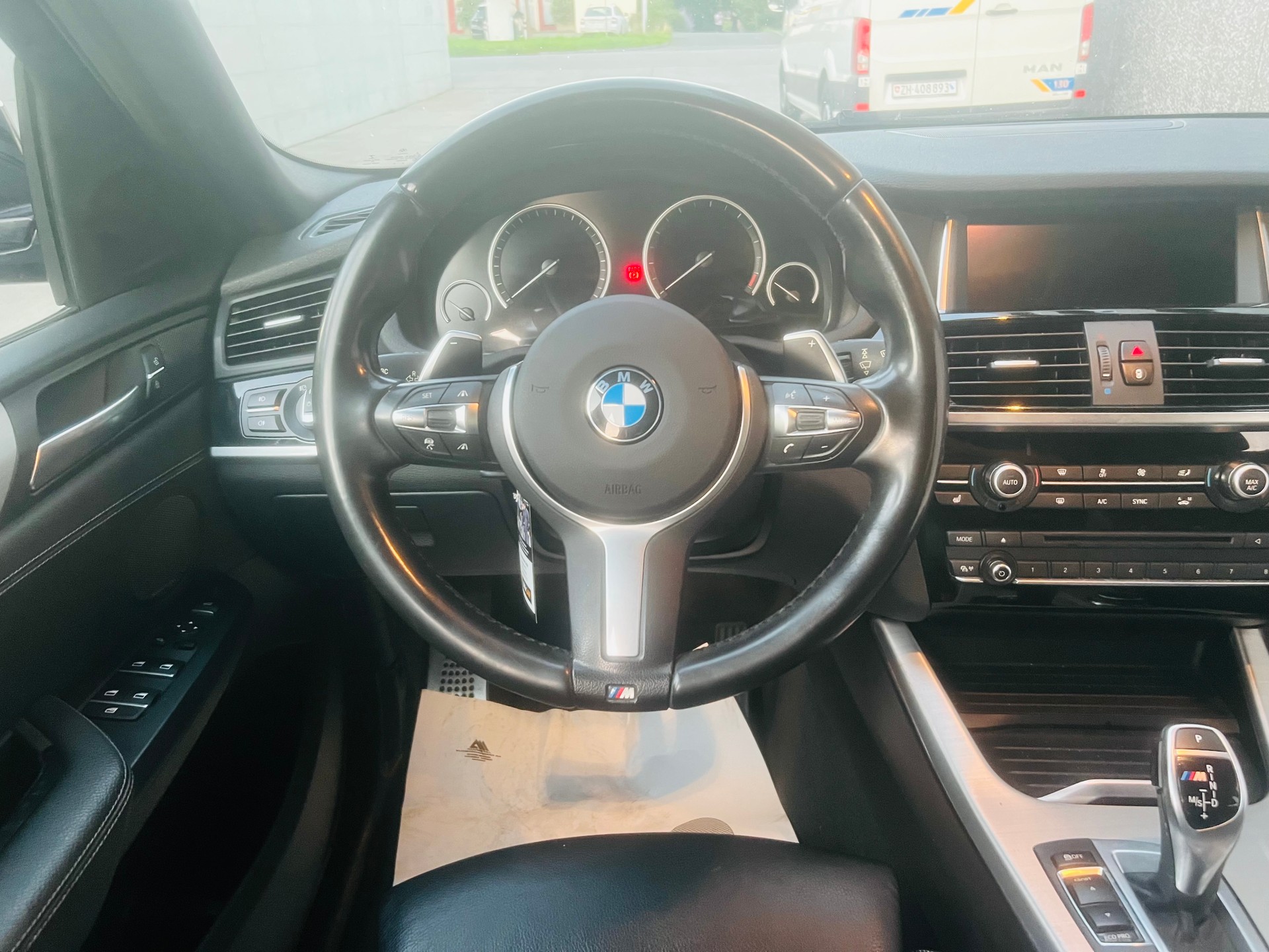 BMW X4 M 40i Steptronic-image-8