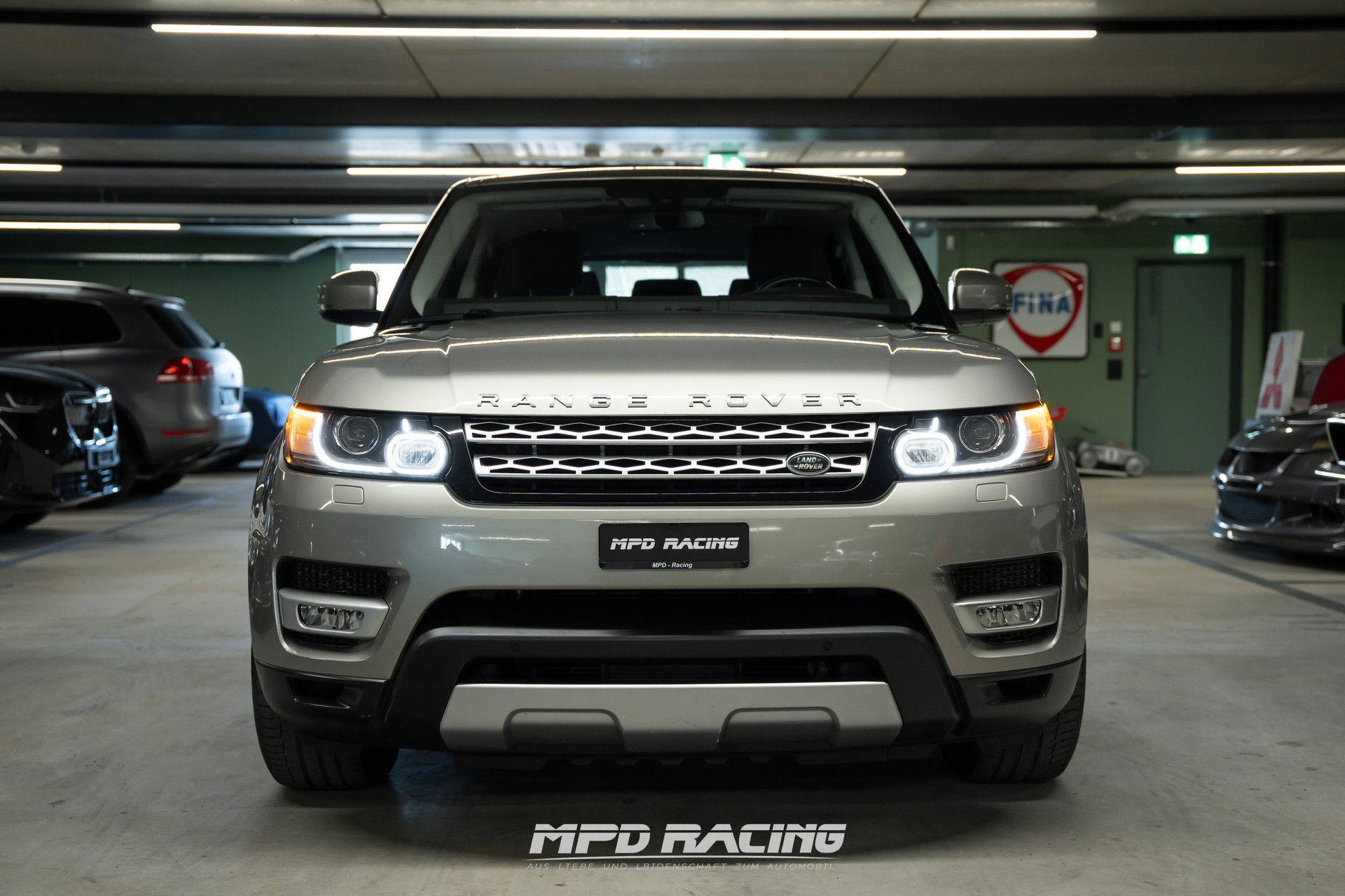 LAND ROVER Range Rover Sport 3.0 SDV6 HSE Dynamic Automatic-showroom-element-1
