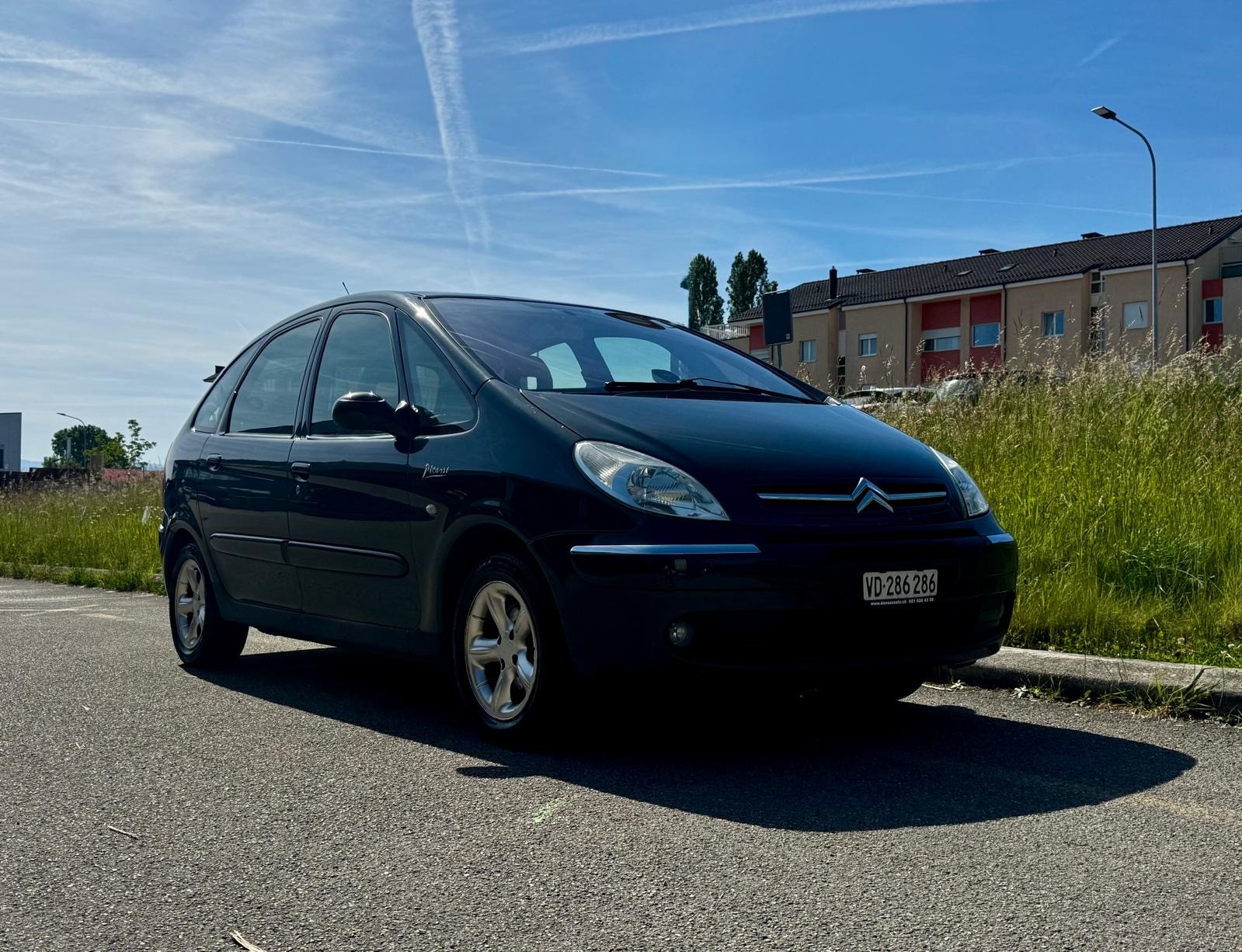 CITROEN Xsara Picasso 2.0i 16V Exclusive Automatic-showroom-element-1