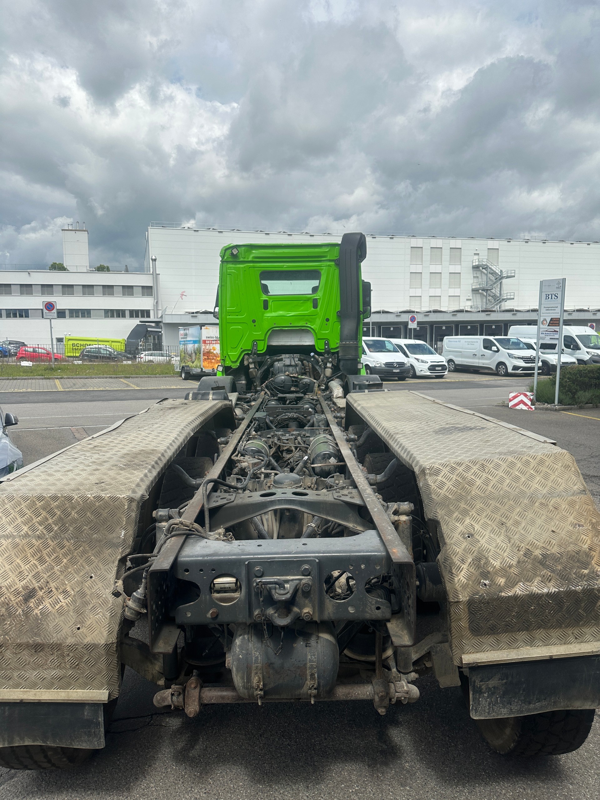 MERCEDES-BENZ-image-15