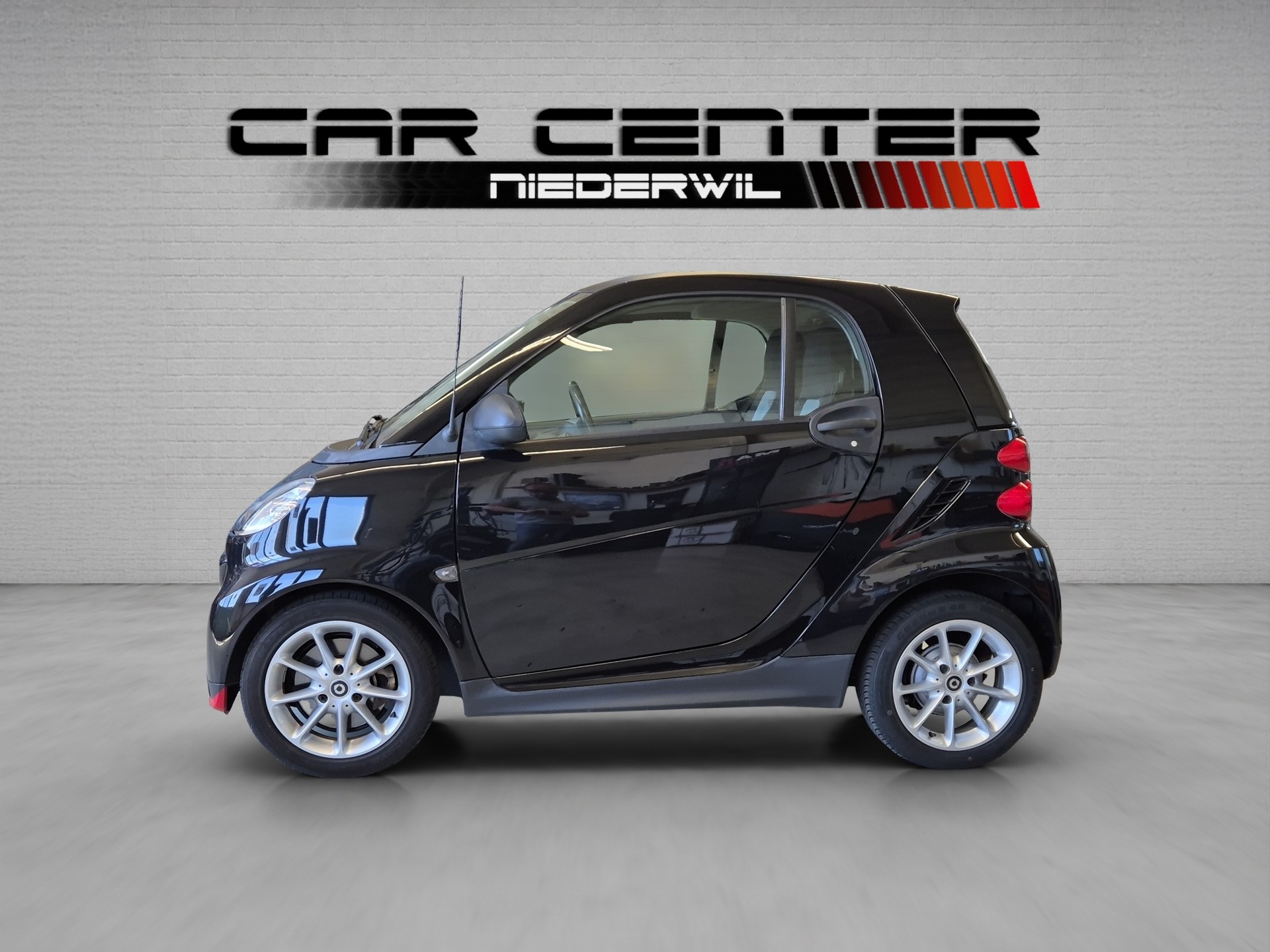 SMART fortwo pure mhd softouch-showroom-element-2