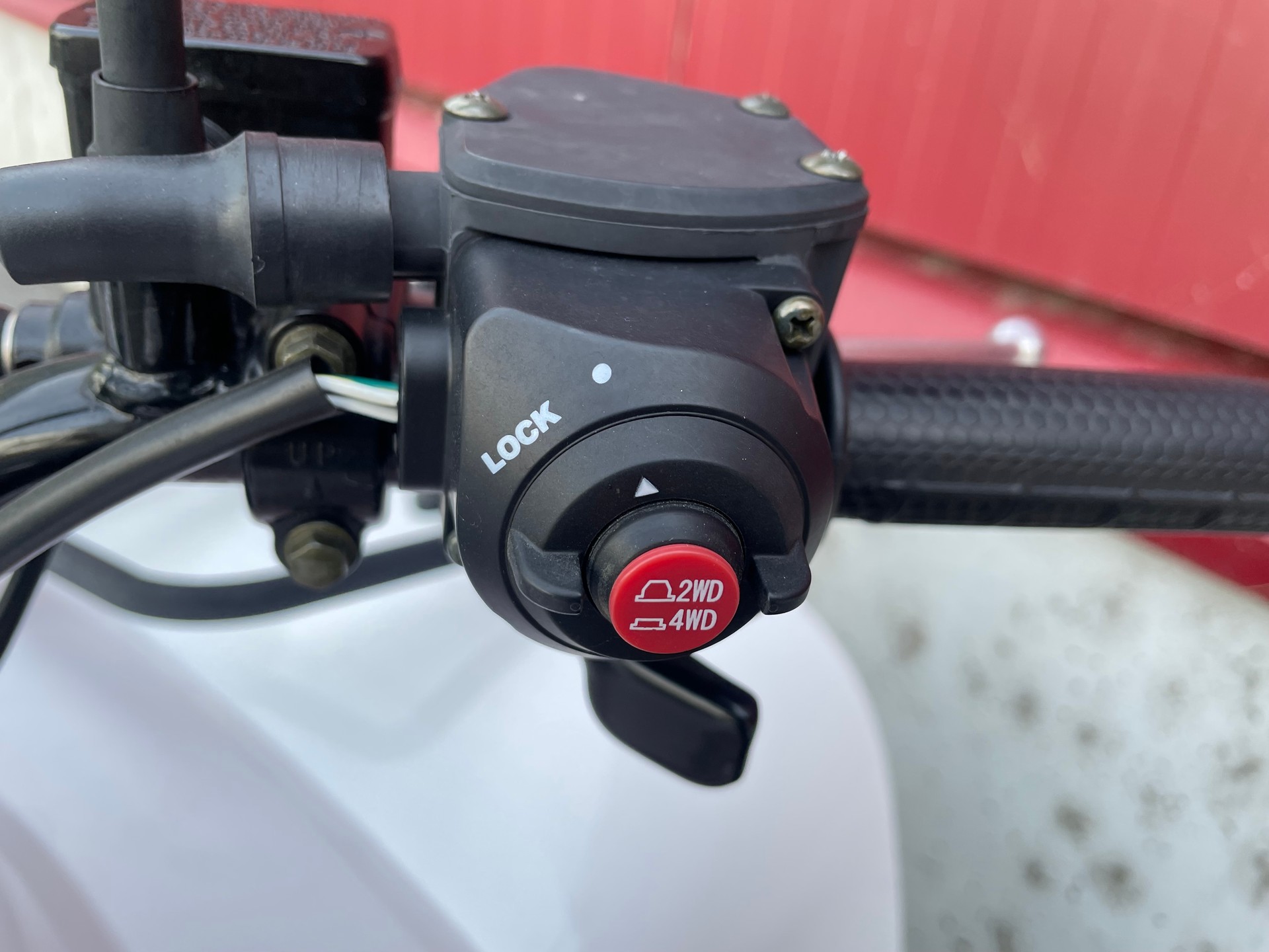 KYMCO 465i-image-9