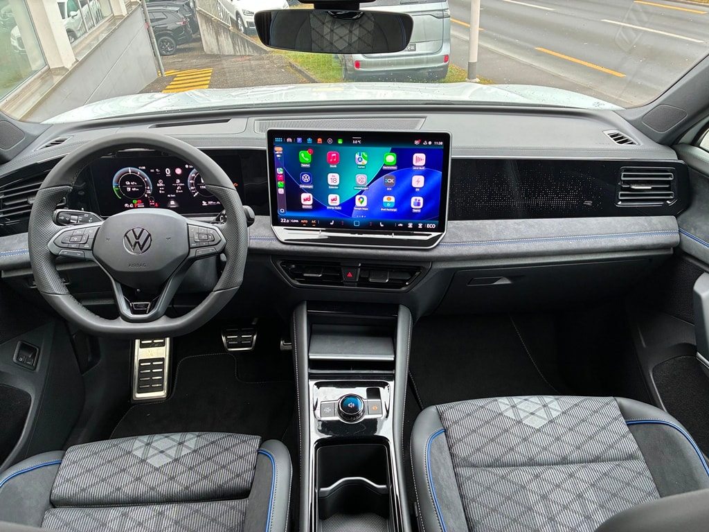 VW Tiguan 1.5 TSI evo2 eHybrid R-Line DSG-image-8