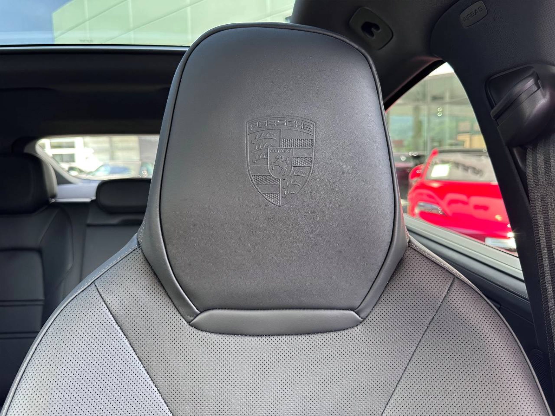 PORSCHE Cayenne E-Hybrid Coupé-image-28