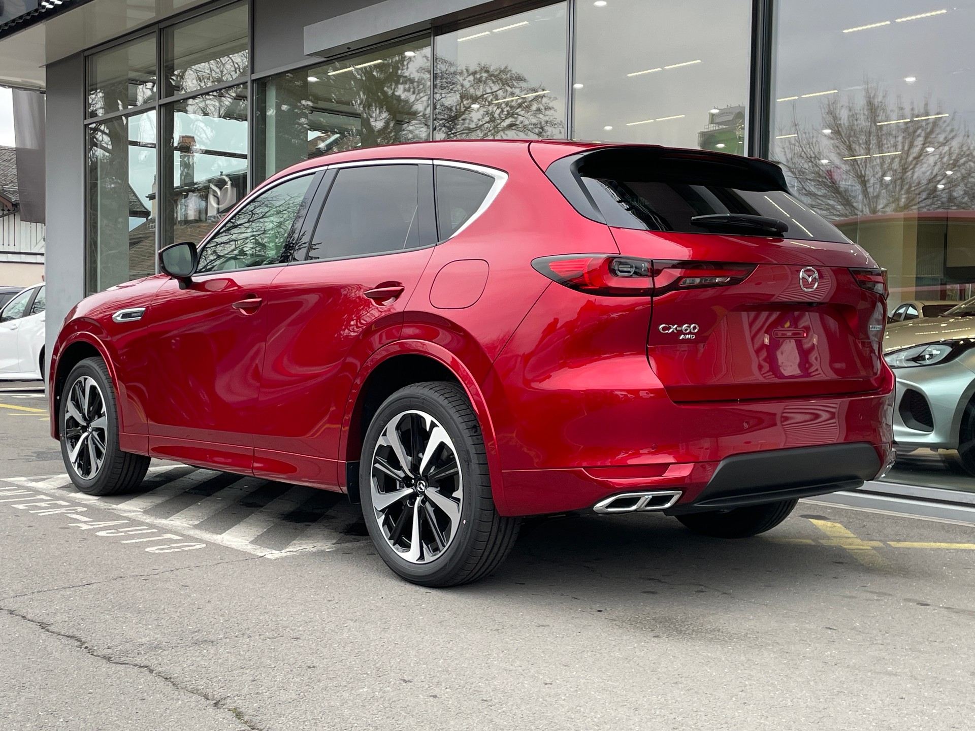MAZDA CX-60 e-Skyactiv PHEV 327 AWD Takumi Plus-showroom-element-3
