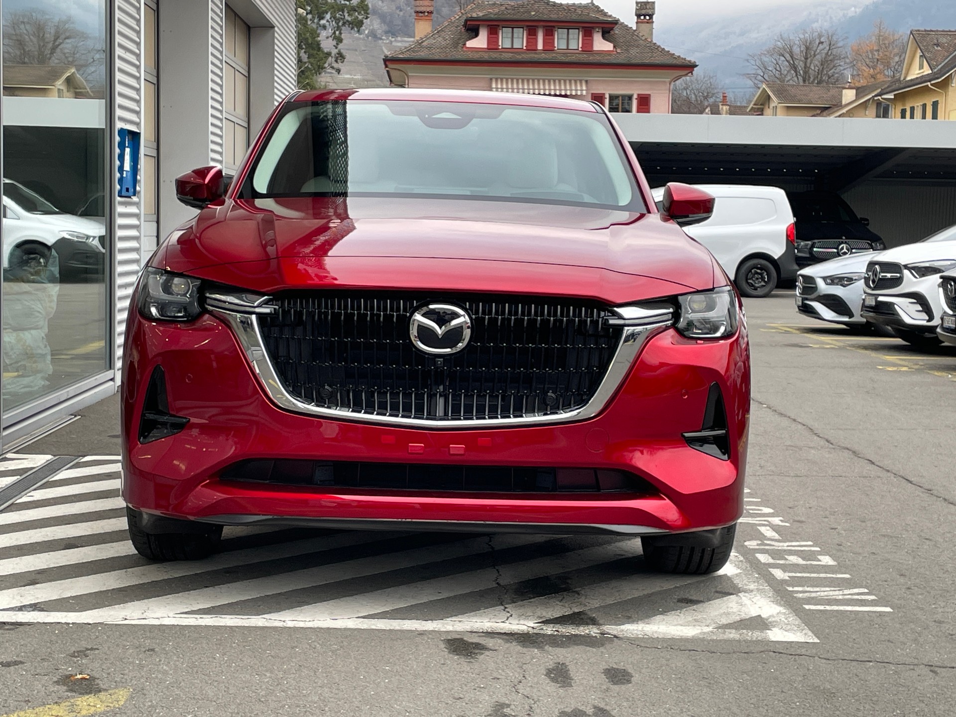 MAZDA CX-60 e-Skyactiv PHEV 327 AWD Takumi Plus-showroom-element-1