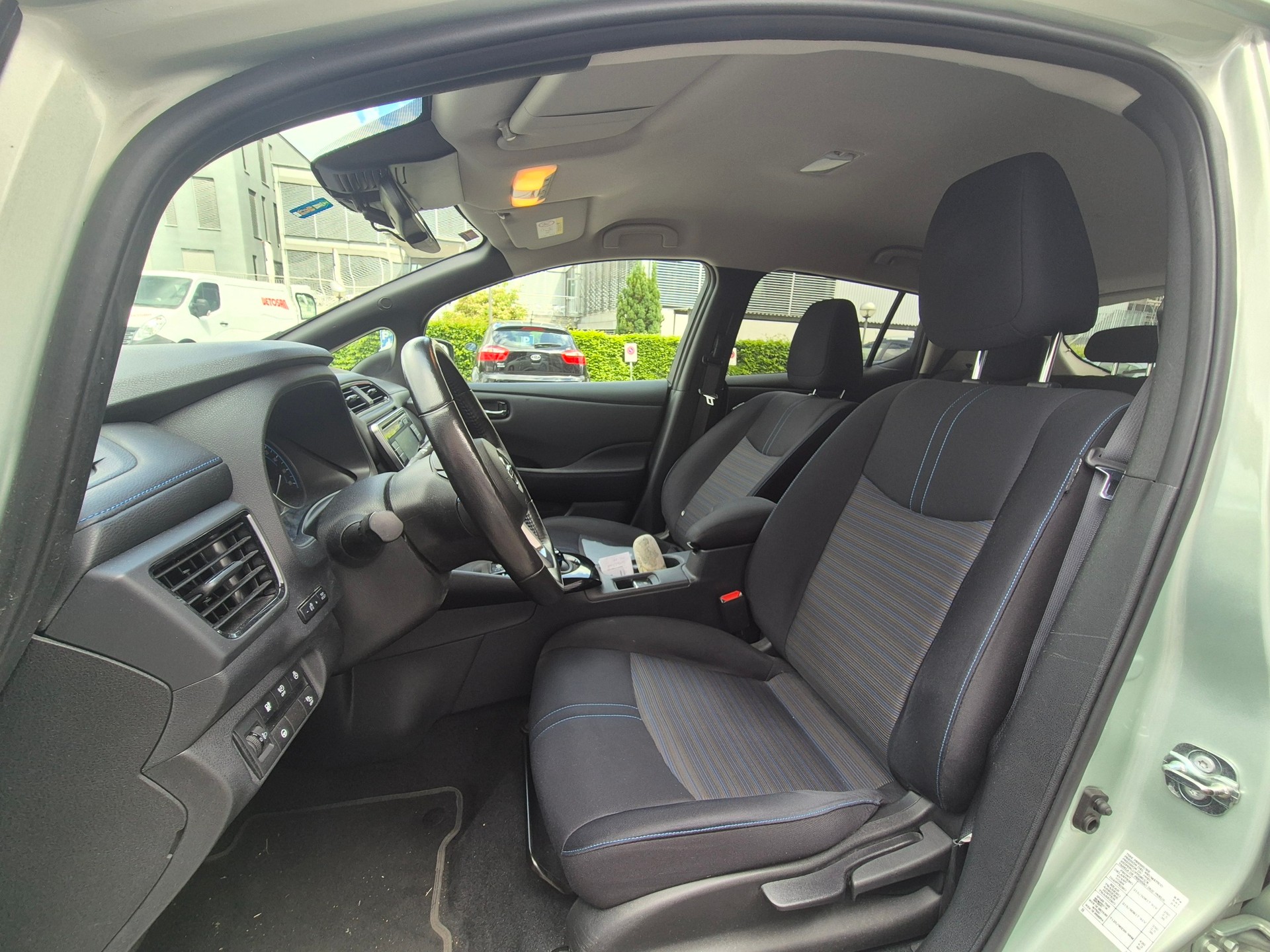 NISSAN Leaf N-Connecta (incl. battery)-image-5
