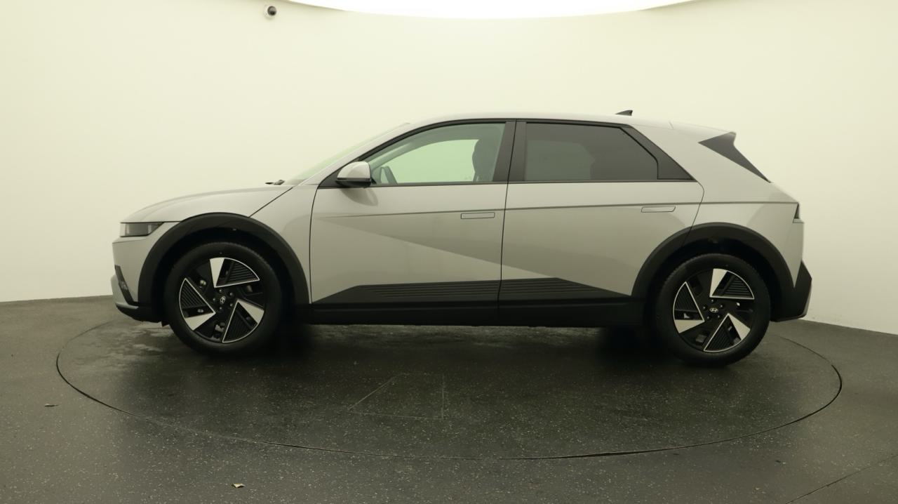 HYUNDAI Ioniq 5 Limited 84kWh-showroom-element-1