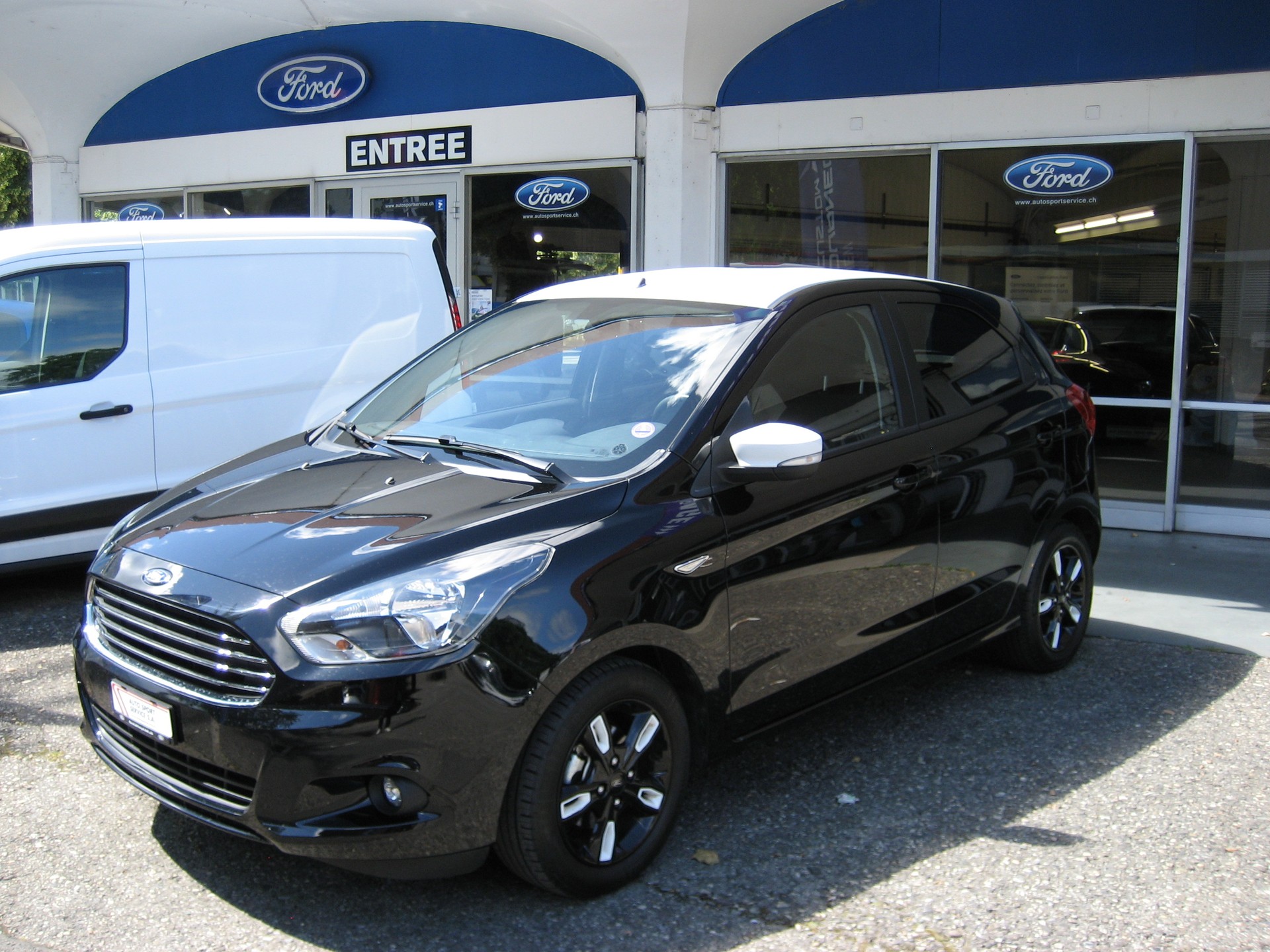 FORD KA+ 1.2 Ti-VCT Black Edition