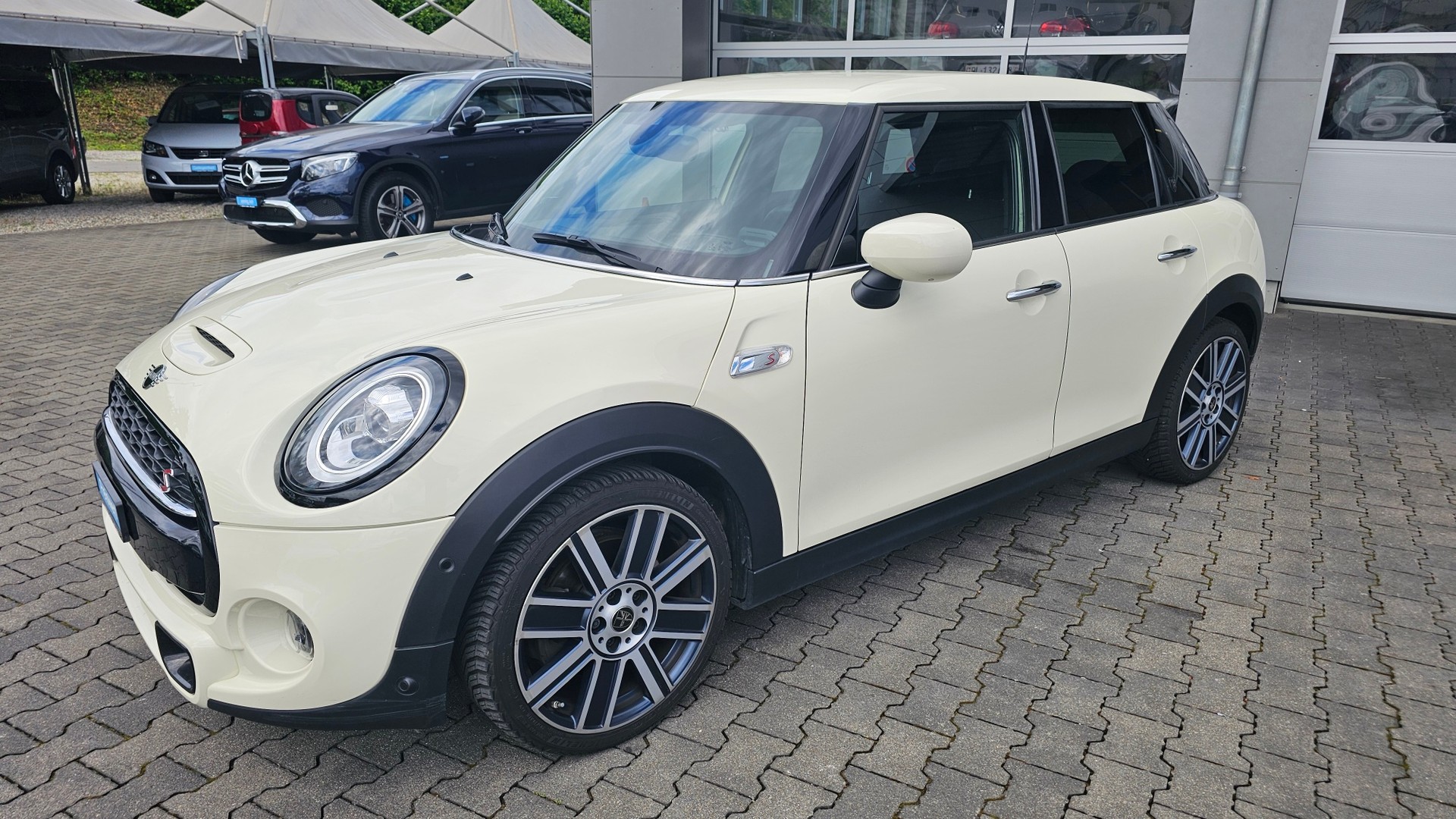 MINI Cooper S Trafalgar Edition Steptronic DKG-image-16