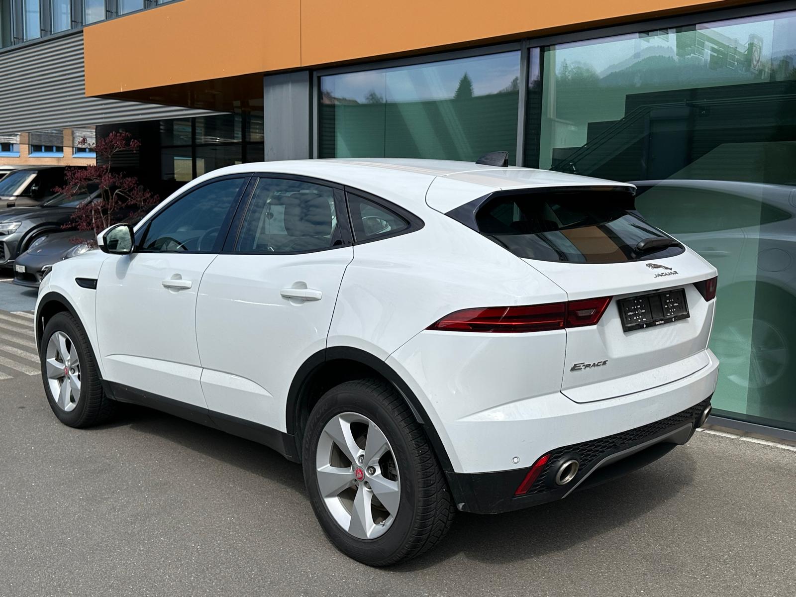 JAGUAR E-Pace 2.0 T 200 S AWD / CH Auslieferung-showroom-element-2