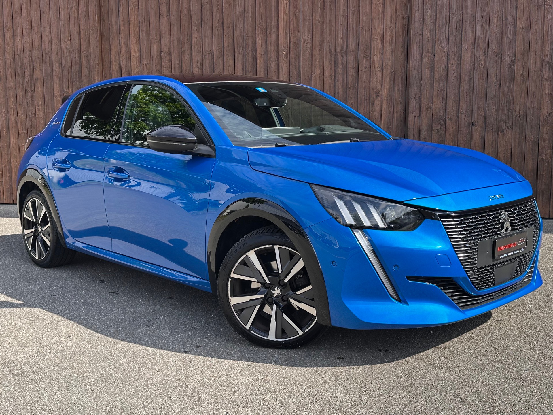 PEUGEOT 208 1.2 PureTech GT Line EAT8