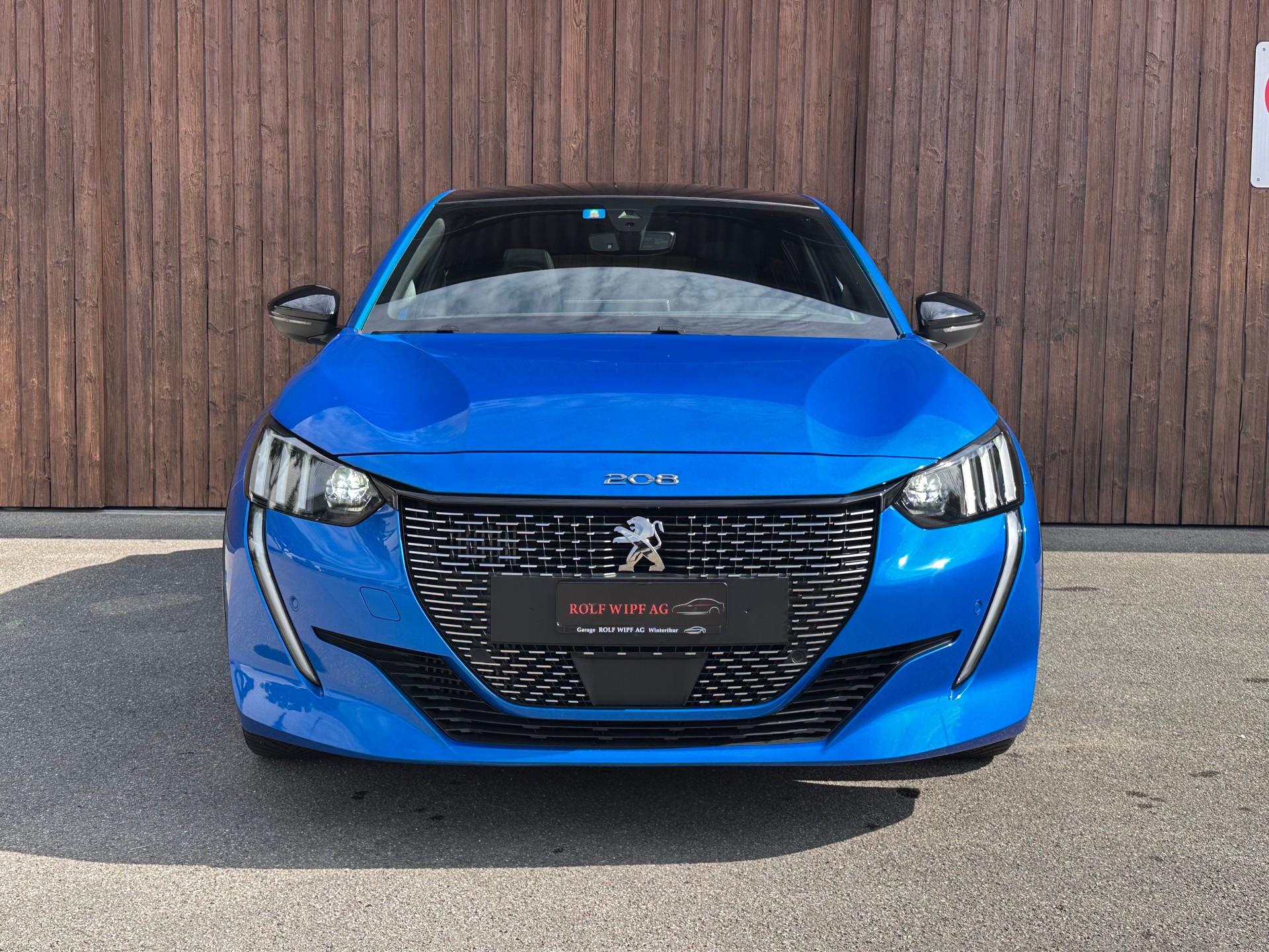 PEUGEOT 208 1.2 PureTech GT Line EAT8-showroom-element-2