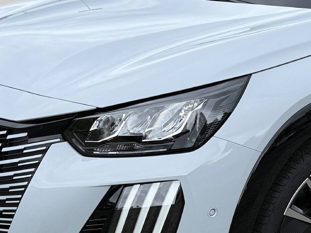 PEUGEOT 208 Hybrid 110 e-DCS6 Allure-showroom-element-2