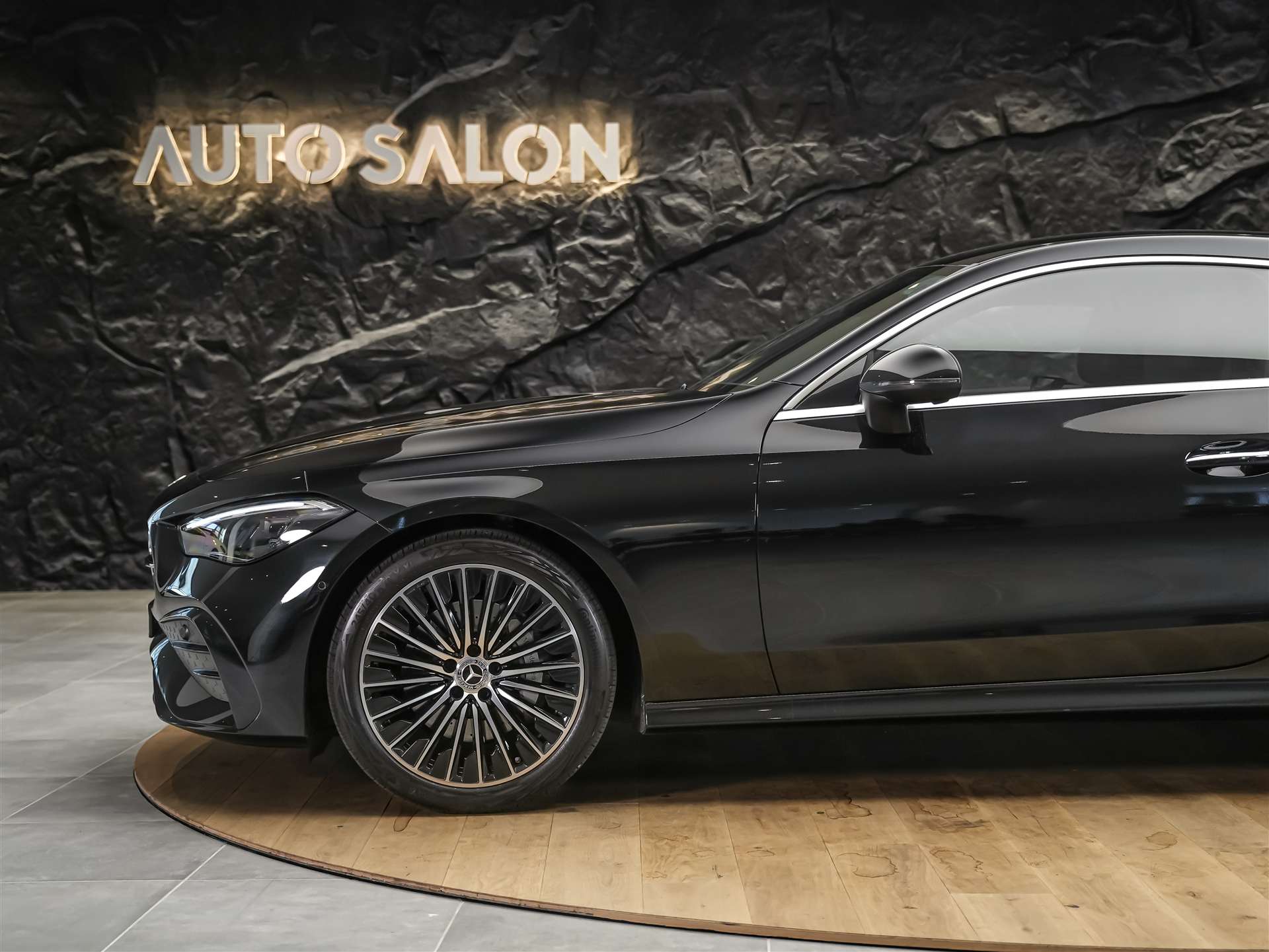 MERCEDES-BENZ CLE 200 Coupé AMG Line 9G-Tronic *Werksgarantie*Abstandsregler*El. Sitze mit Memory*-image-13