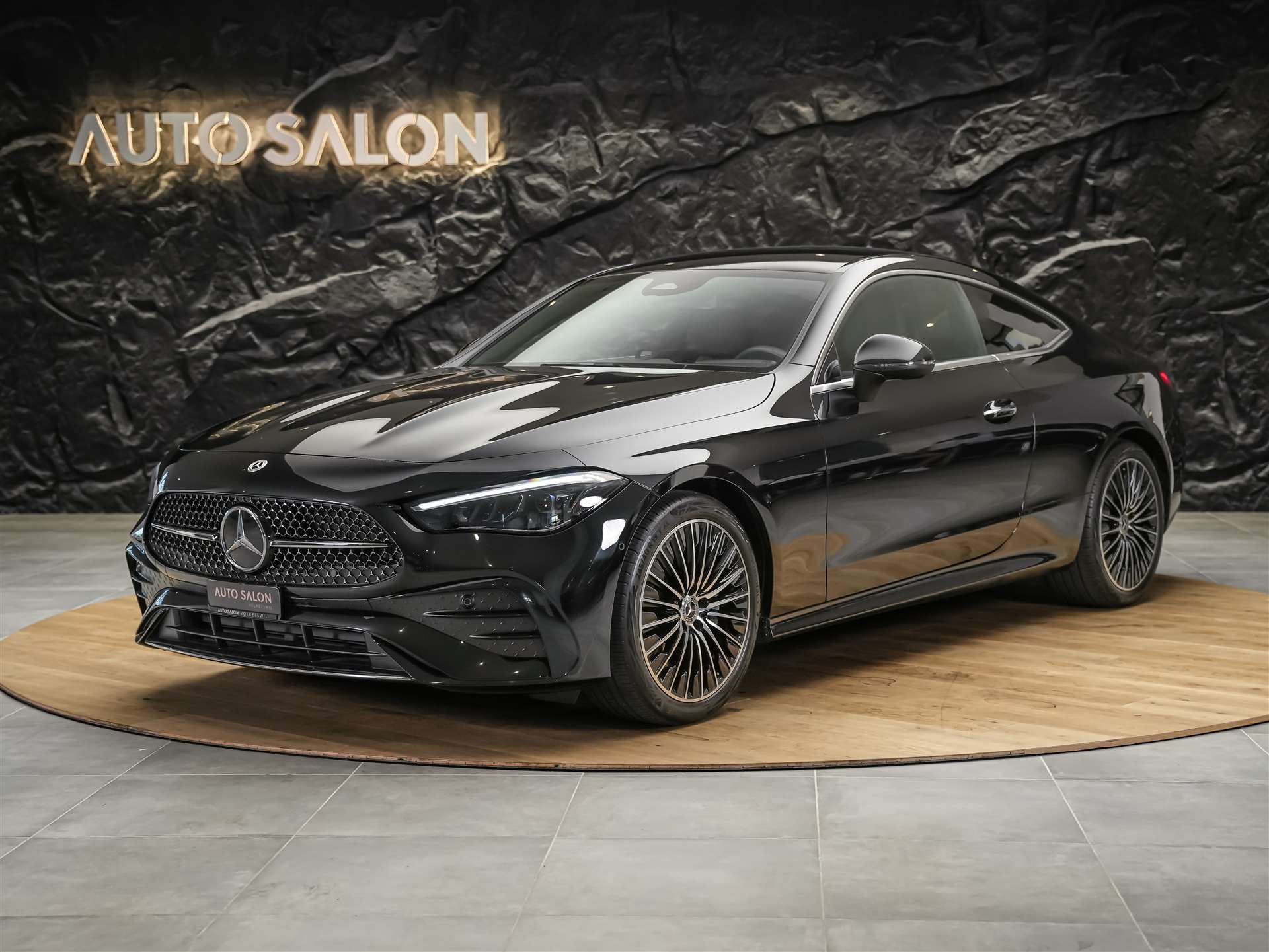 MERCEDES-BENZ CLE 200 Coupé AMG Line 9G-Tronic *Werksgarantie*Abstandsregler*El. Sitze mit Memory*-showroom-element-1