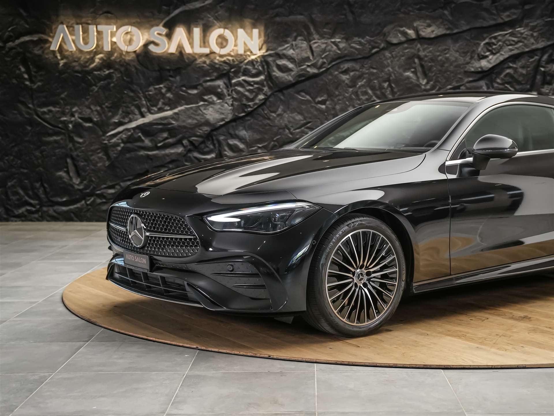 MERCEDES-BENZ CLE 200 Coupé AMG Line 9G-Tronic *Werksgarantie*Abstandsregler*El. Sitze mit Memory*-image-12