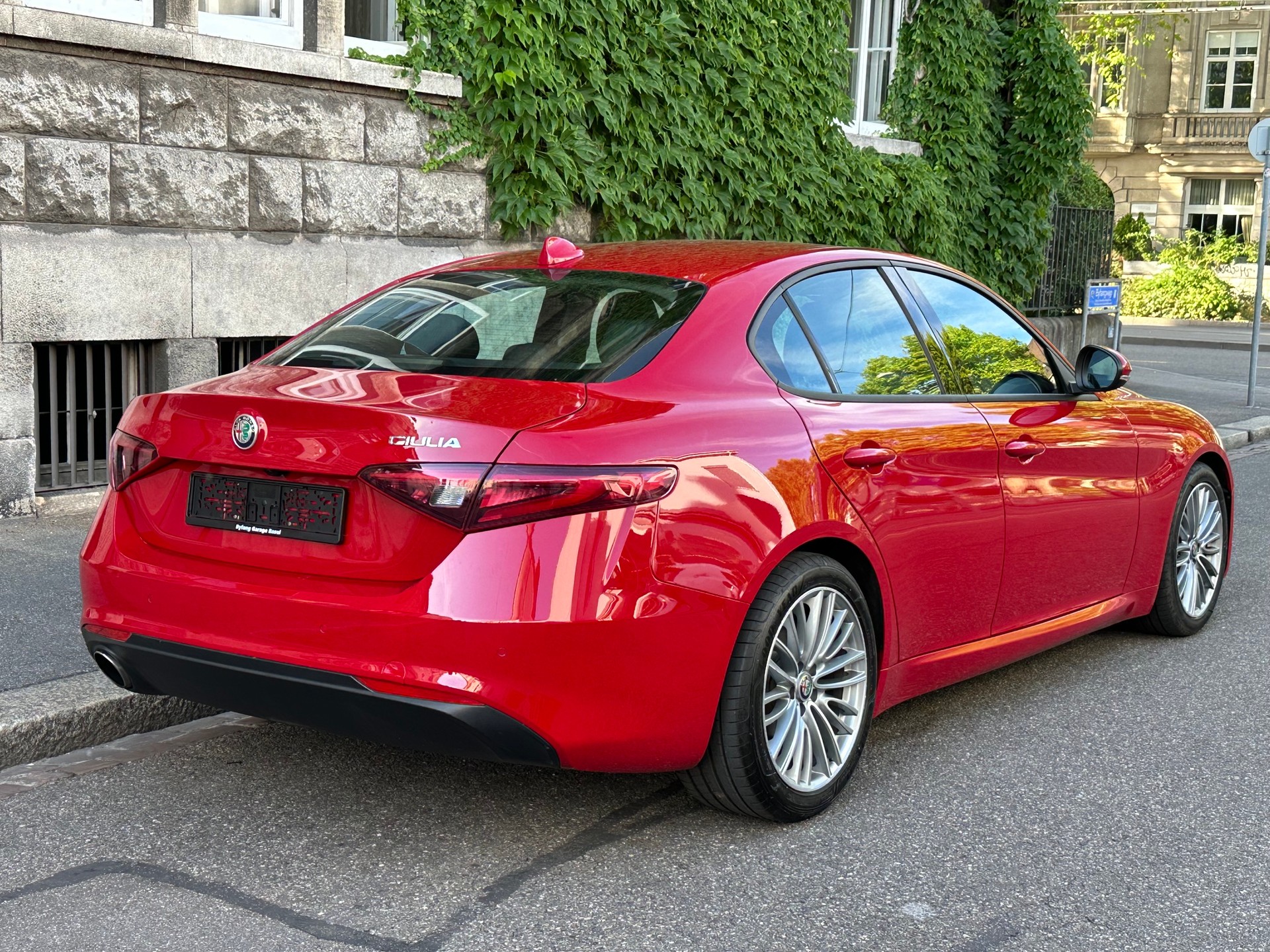 ALFA ROMEO Giulia 2.0 Super Automatic-showroom-element-3