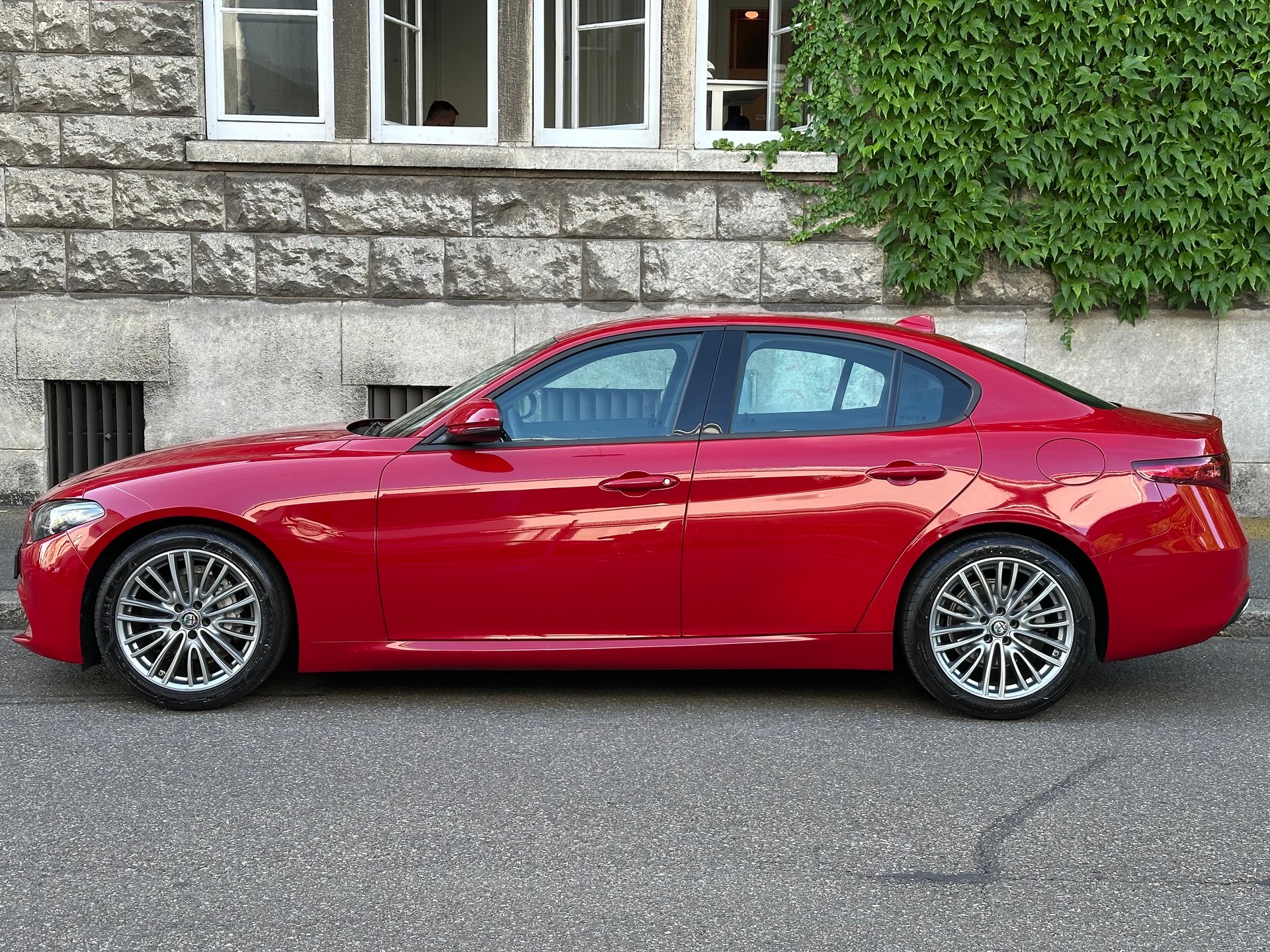 ALFA ROMEO Giulia 2.0 Super Automatic-image-6