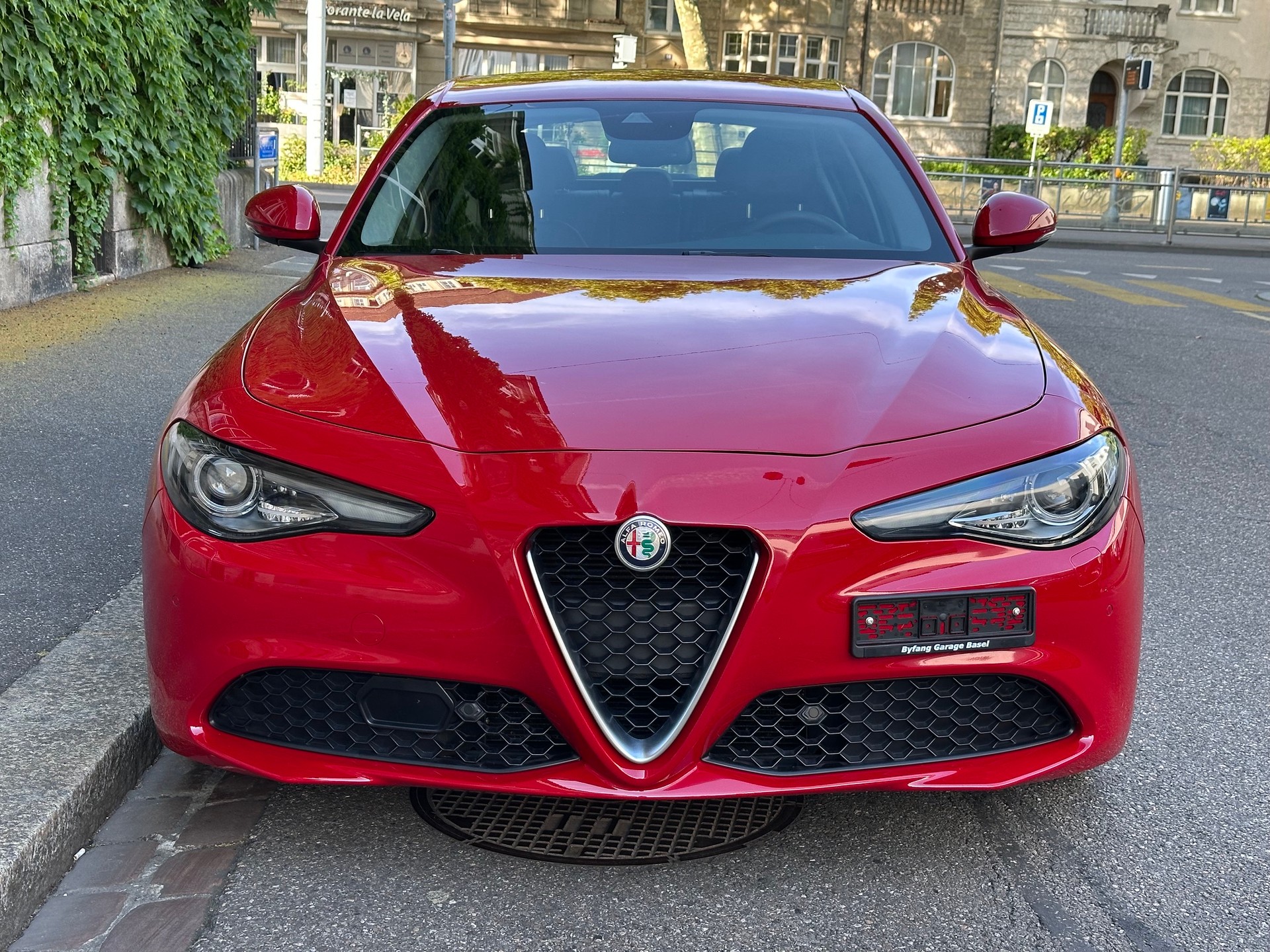 ALFA ROMEO Giulia 2.0 Super Automatic-showroom-element-1