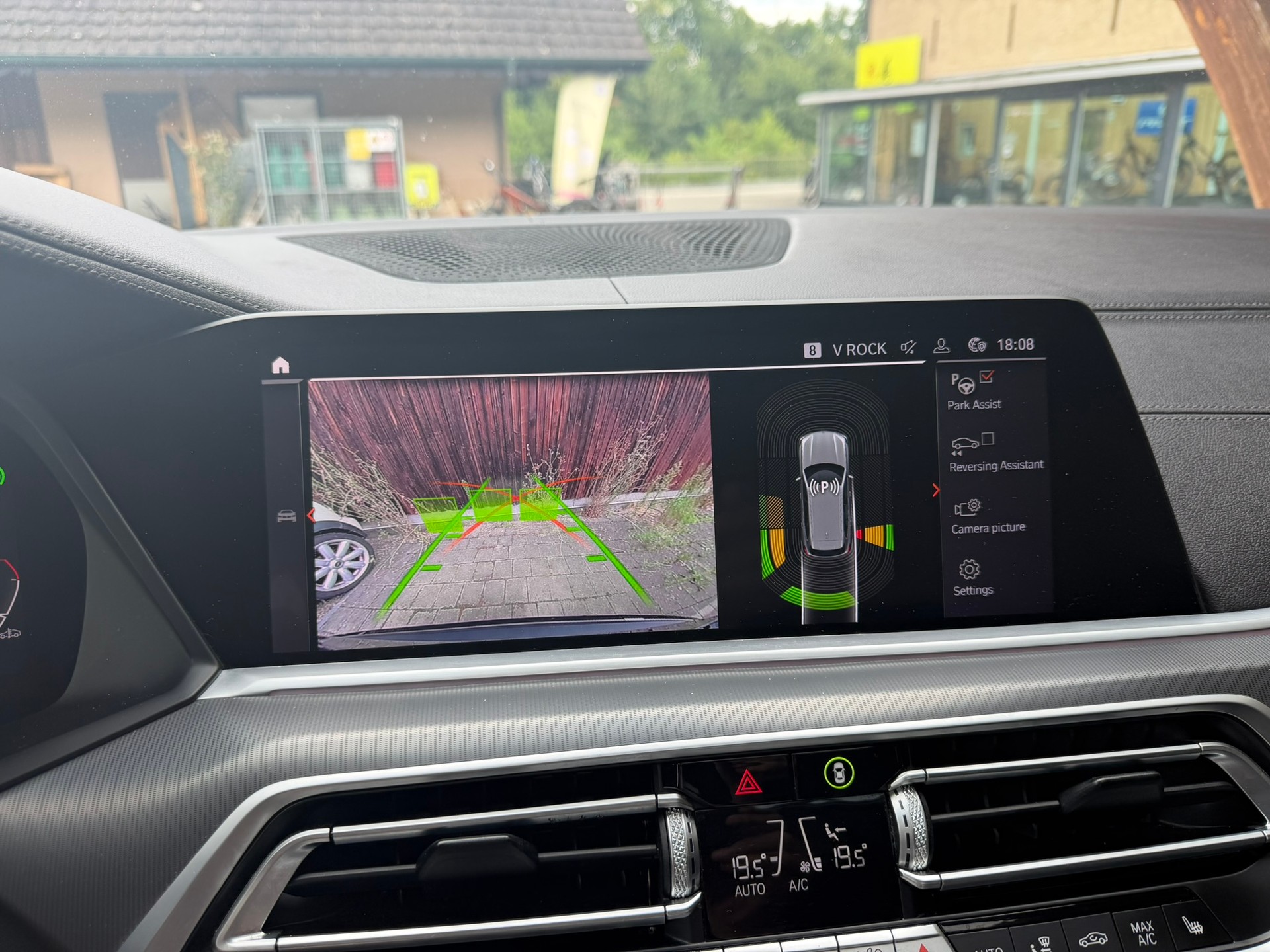 BMW X5 xDrive 48V 30d Steptronic-image-14