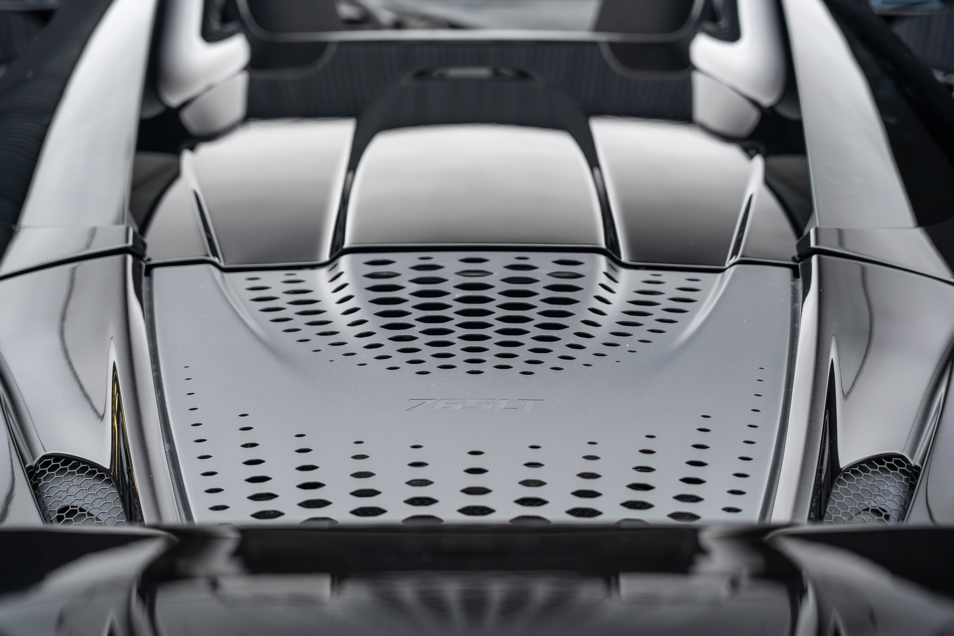 McLAREN 765 LT Spider 4.0 V8 SSG-image-21