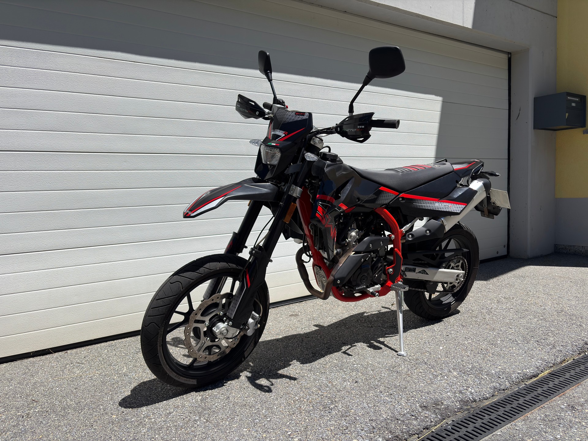 SWM SM 125 R-image-4