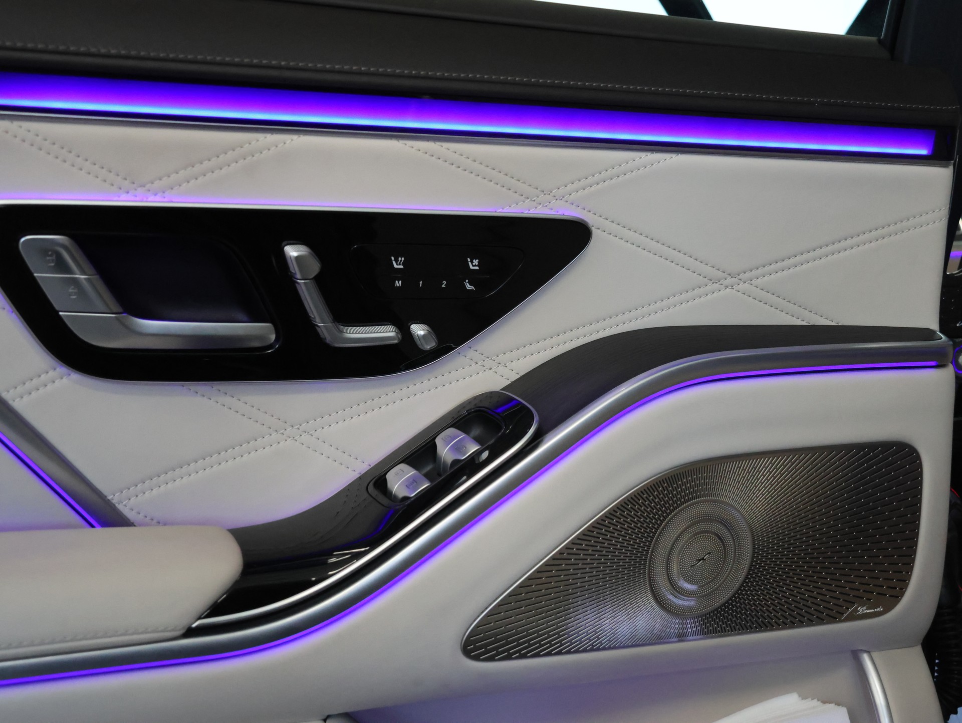 MERCEDES-BENZ S 580 4Matic Maybach Business Class 9G-Tronic *Massagesitze* *Burmester* *Panoramadach*-image-30