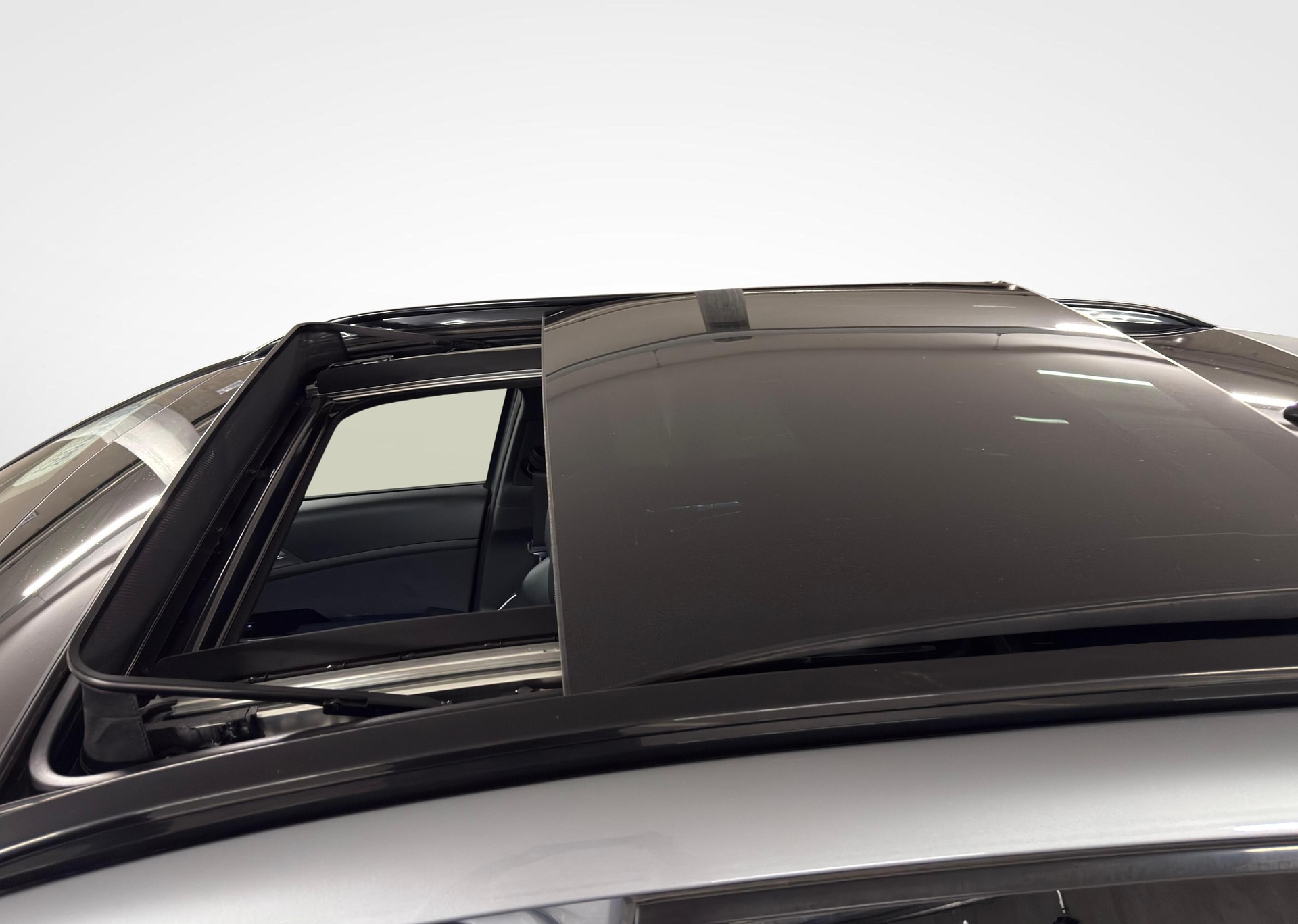 KIA Sportage 1.6 T-GDi Hybrid GT-Line-image-9