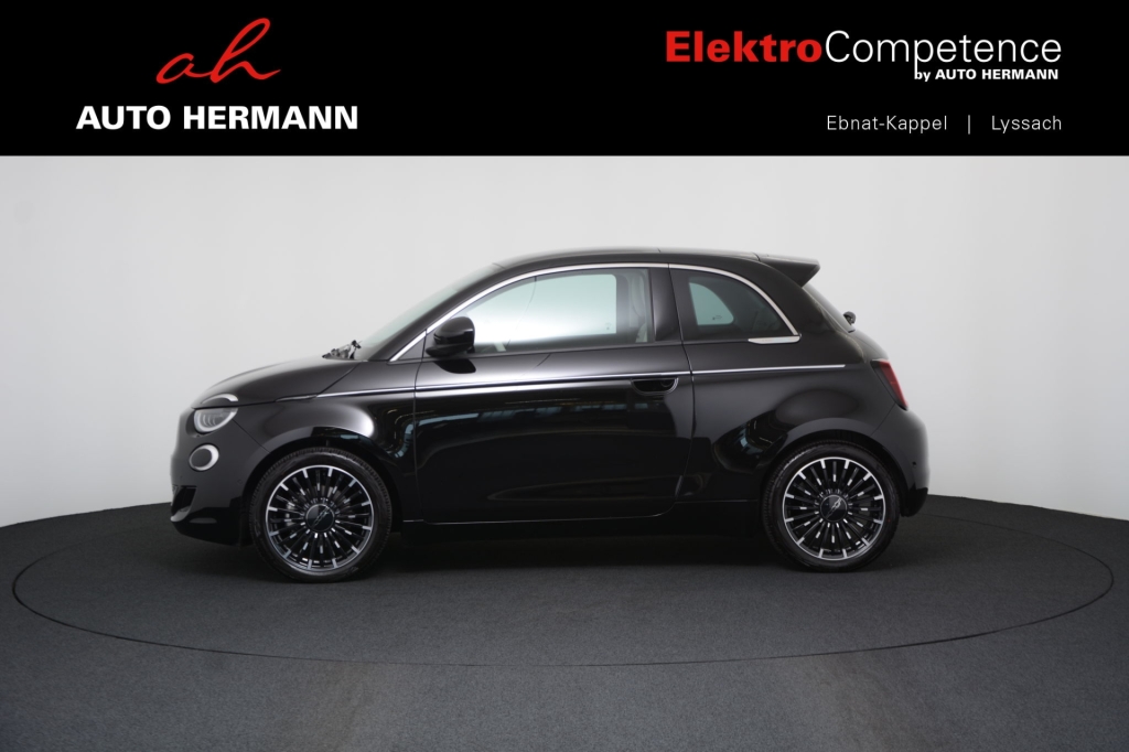 FIAT 500 elektro La Prima-showroom-element-3