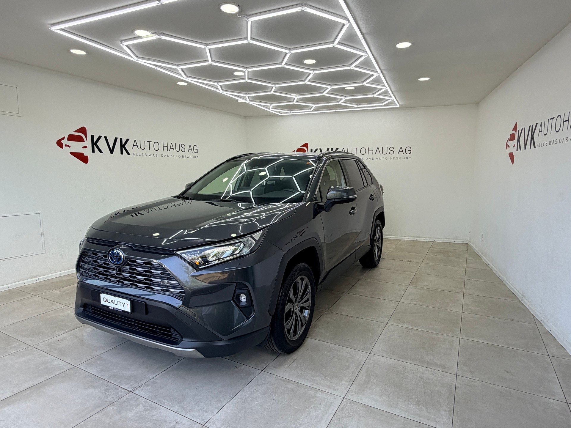 TOYOTA RAV-4 2.5 HSD Trend e-CVT 4WD | Garantie bis 15 Jahre | 8-fach Komplettradsatz |-showroom-element-1
