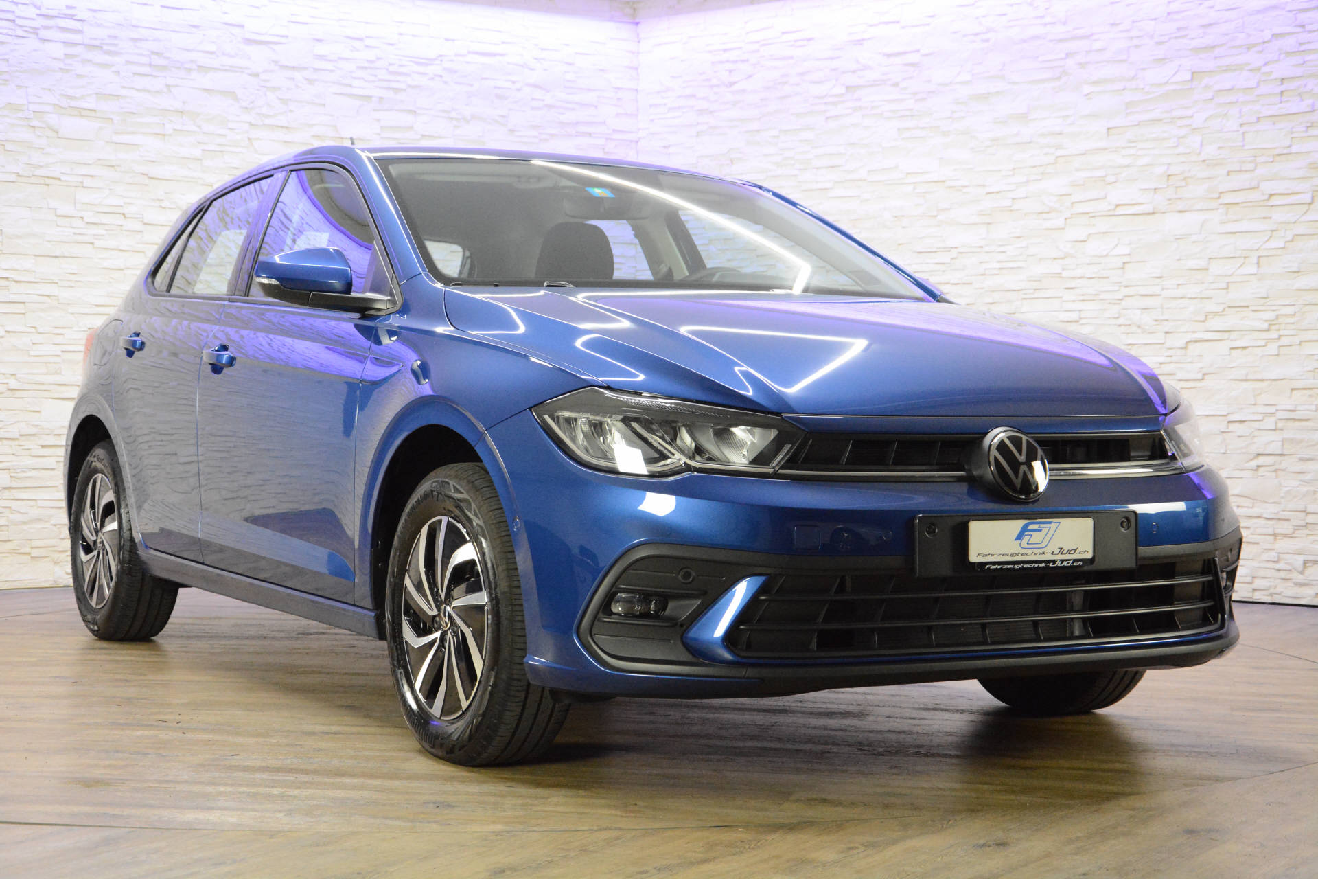 VW Polo 1.0 TSI 115 Life DSG-showroom-element-1