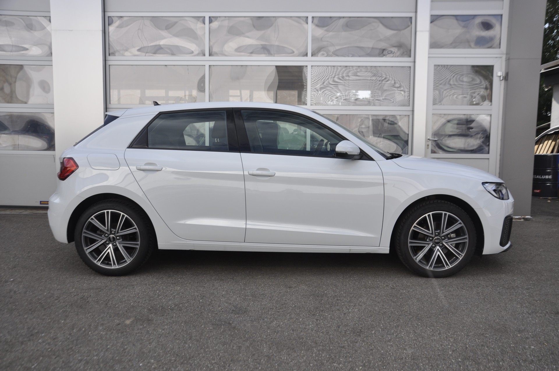 AUDI A1 Sportback 30 TFSI S-tronic-image-1