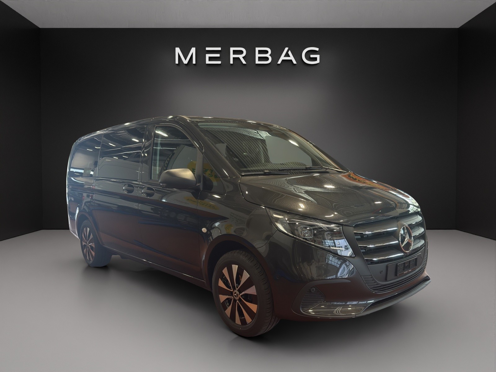 MERCEDES-BENZ Vito 119 CDI Lang Tourer 9G-Tronic 4M Select