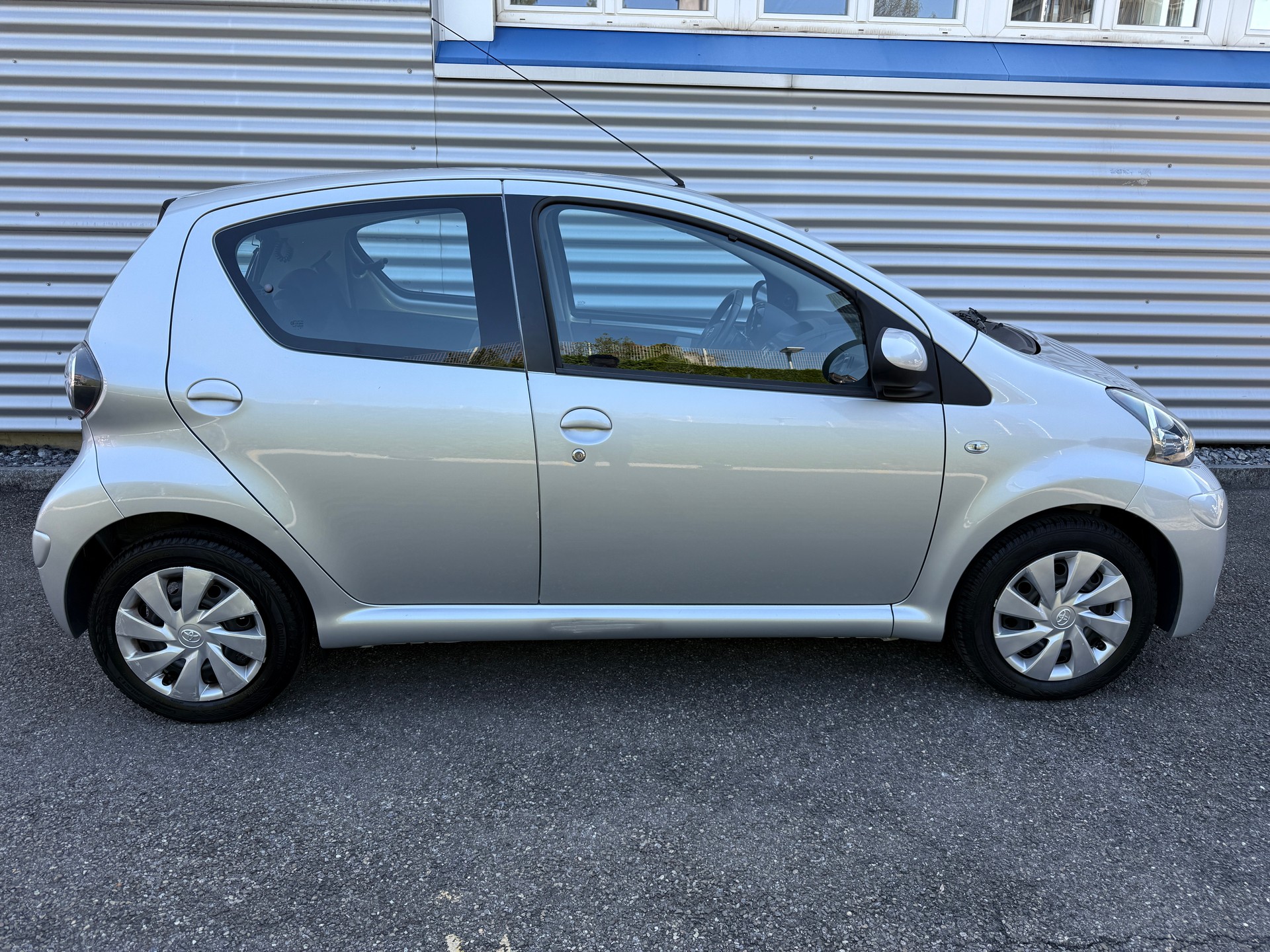 TOYOTA Aygo 1.0 VVT-i Luna Multimode-image-13