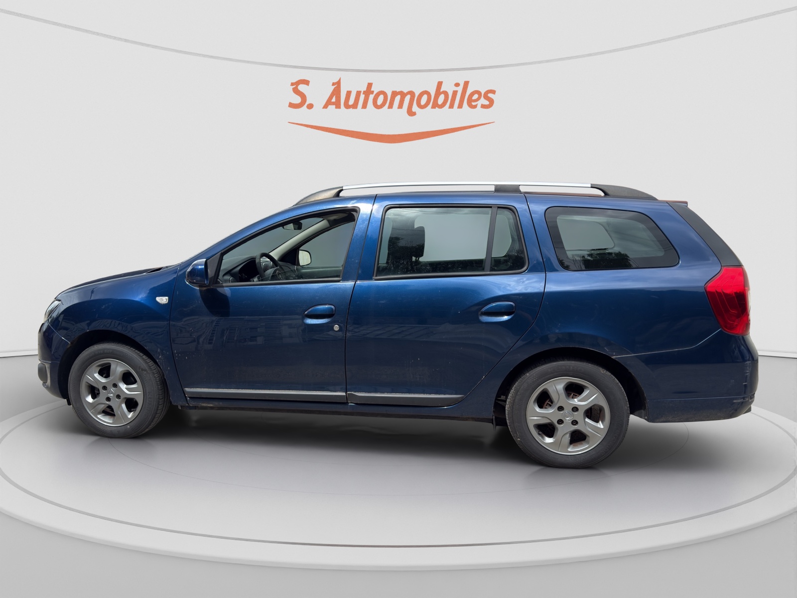 DACIA Logan MCV 0.9 Lauréate Automatic-image-2