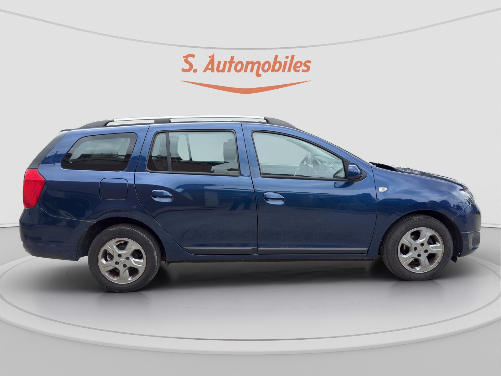 DACIA Logan MCV 0.9 Lauréate Automatic-image-8