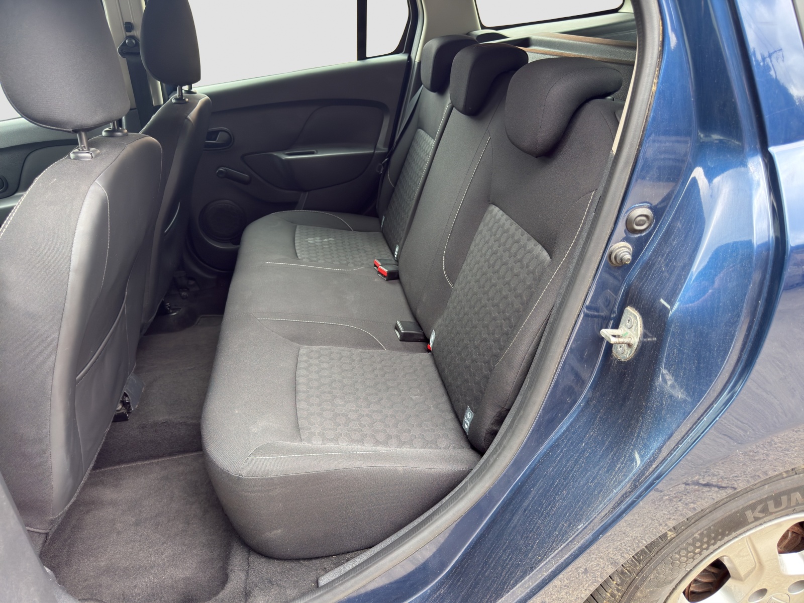 DACIA Logan MCV 0.9 Lauréate Automatic-image-10