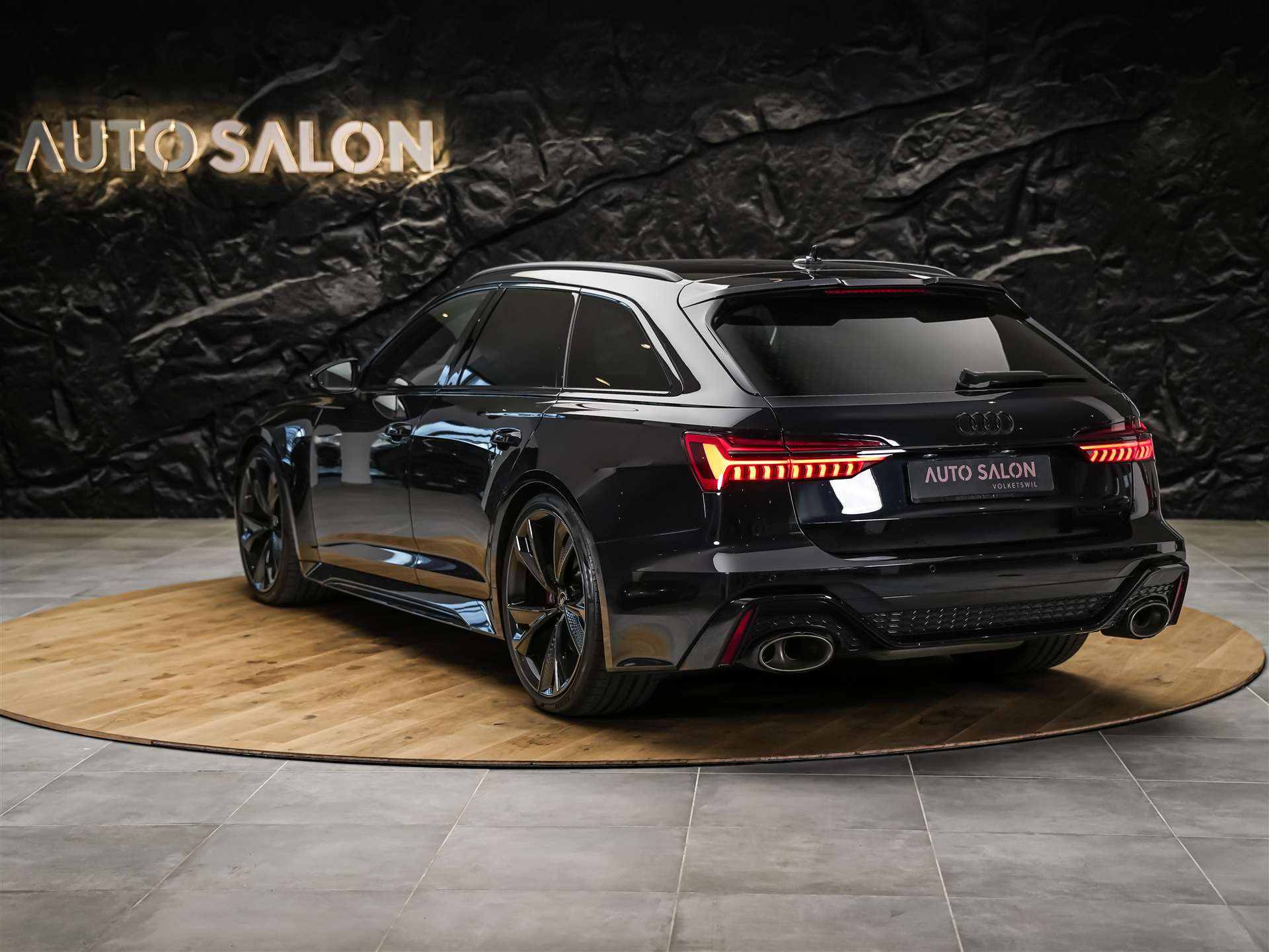 AUDI RS6 Avant 4.0 TFSI V8 quattro *Akrapovic*Allradlenkung*Standheizung*Sitzlüftung*-showroom-element-3
