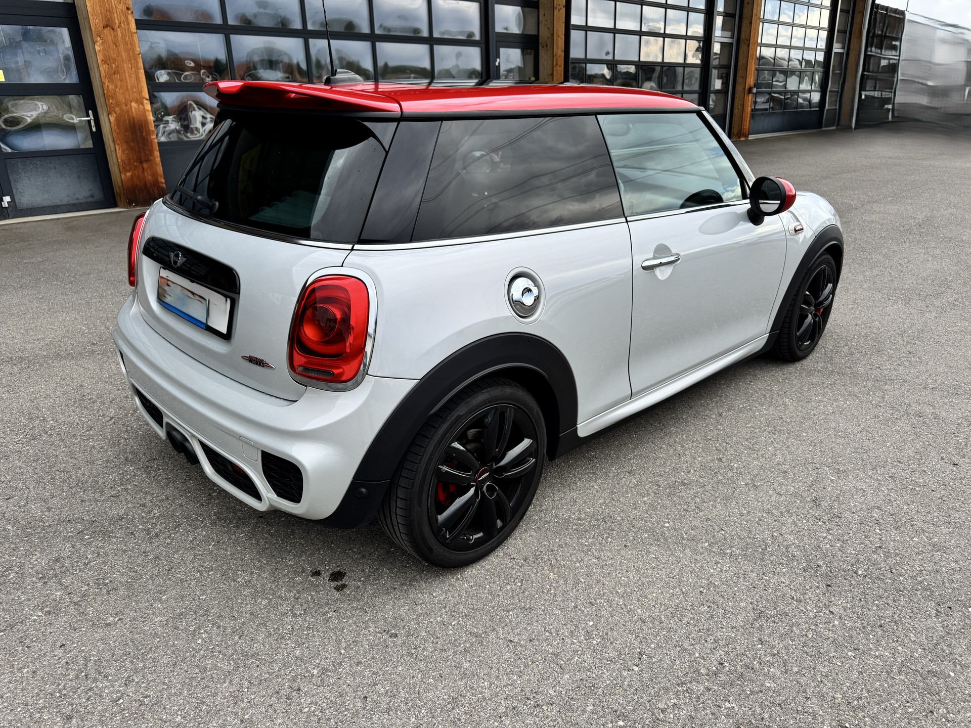 MINI 2.0i John Cooper Works-image-2