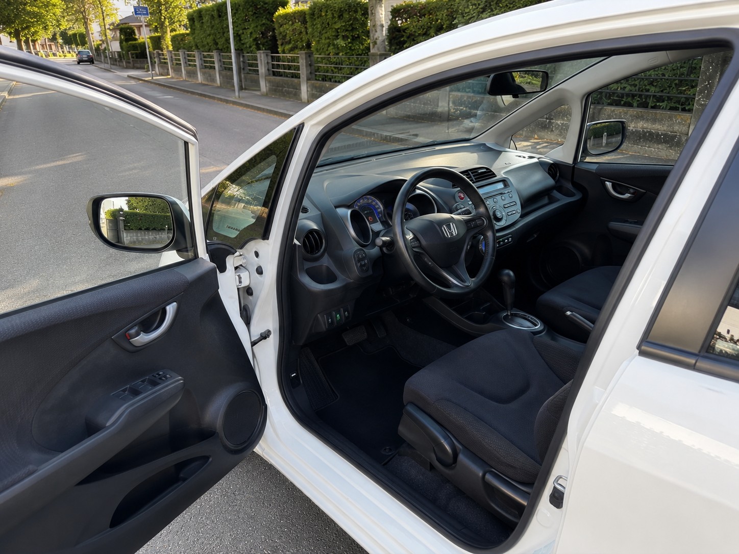 HONDA 1.3i Hybrid Comfort-image-3