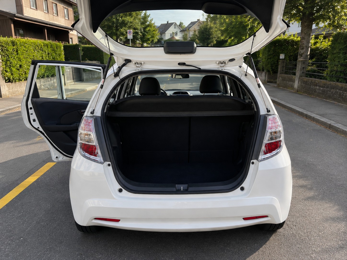 HONDA 1.3i Hybrid Comfort-image-4