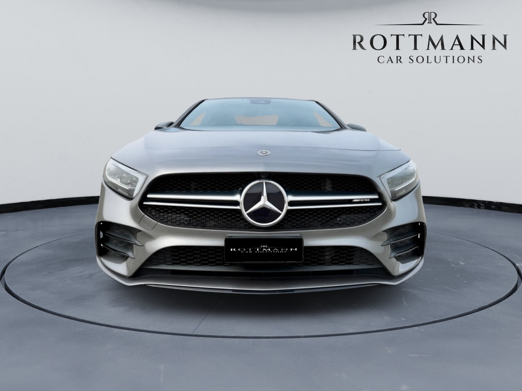 MERCEDES-BENZ A 35 AMG 4Matic Speedshift-showroom-element-2