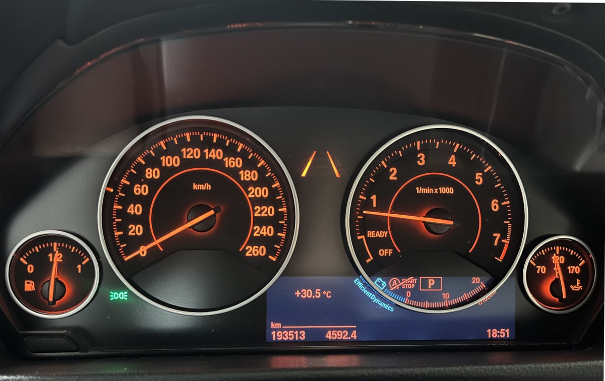 BMW 335i xDrive SAG-image-6