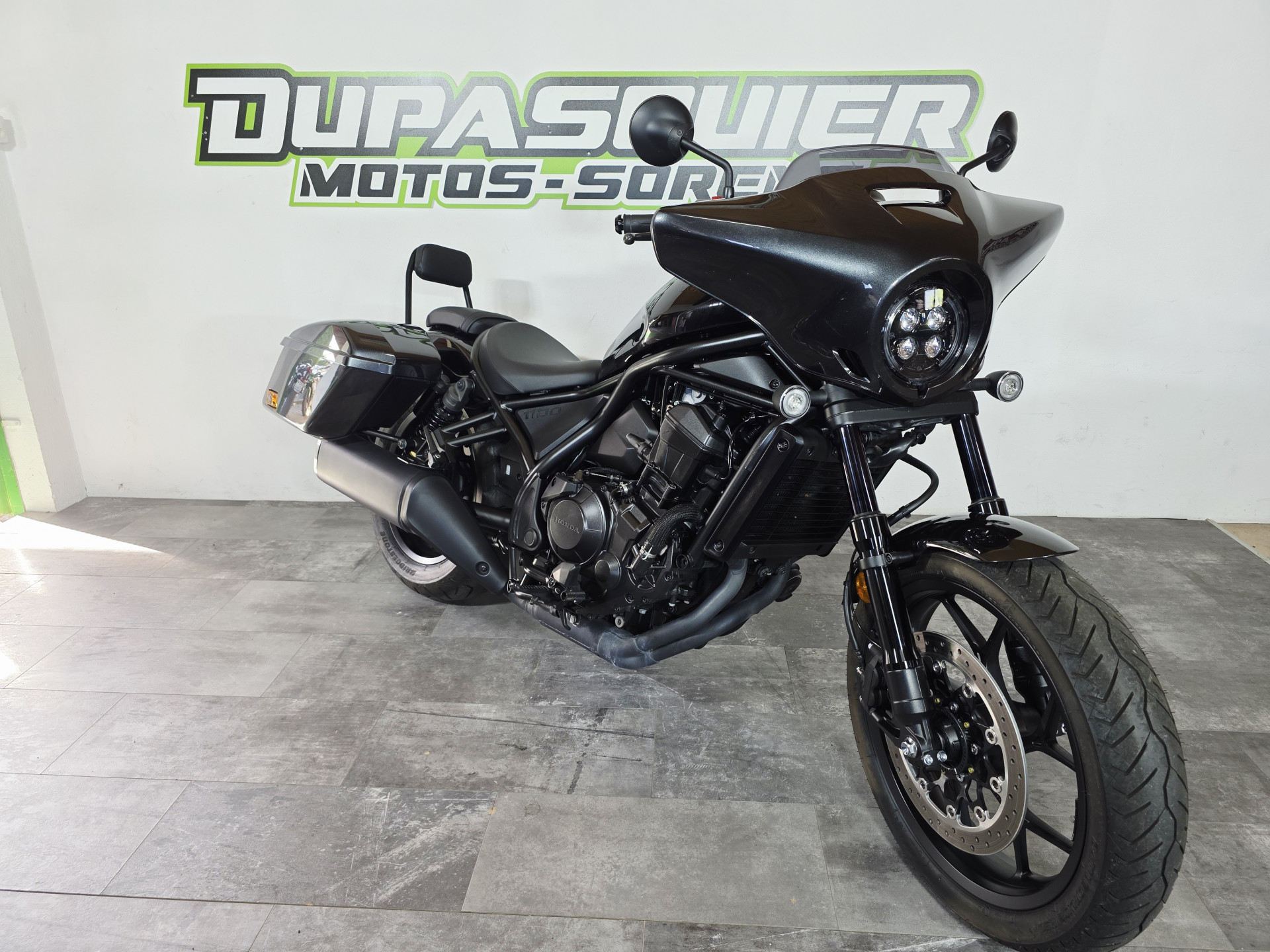 HONDA CMX 1100 Rebel Touring-image-1