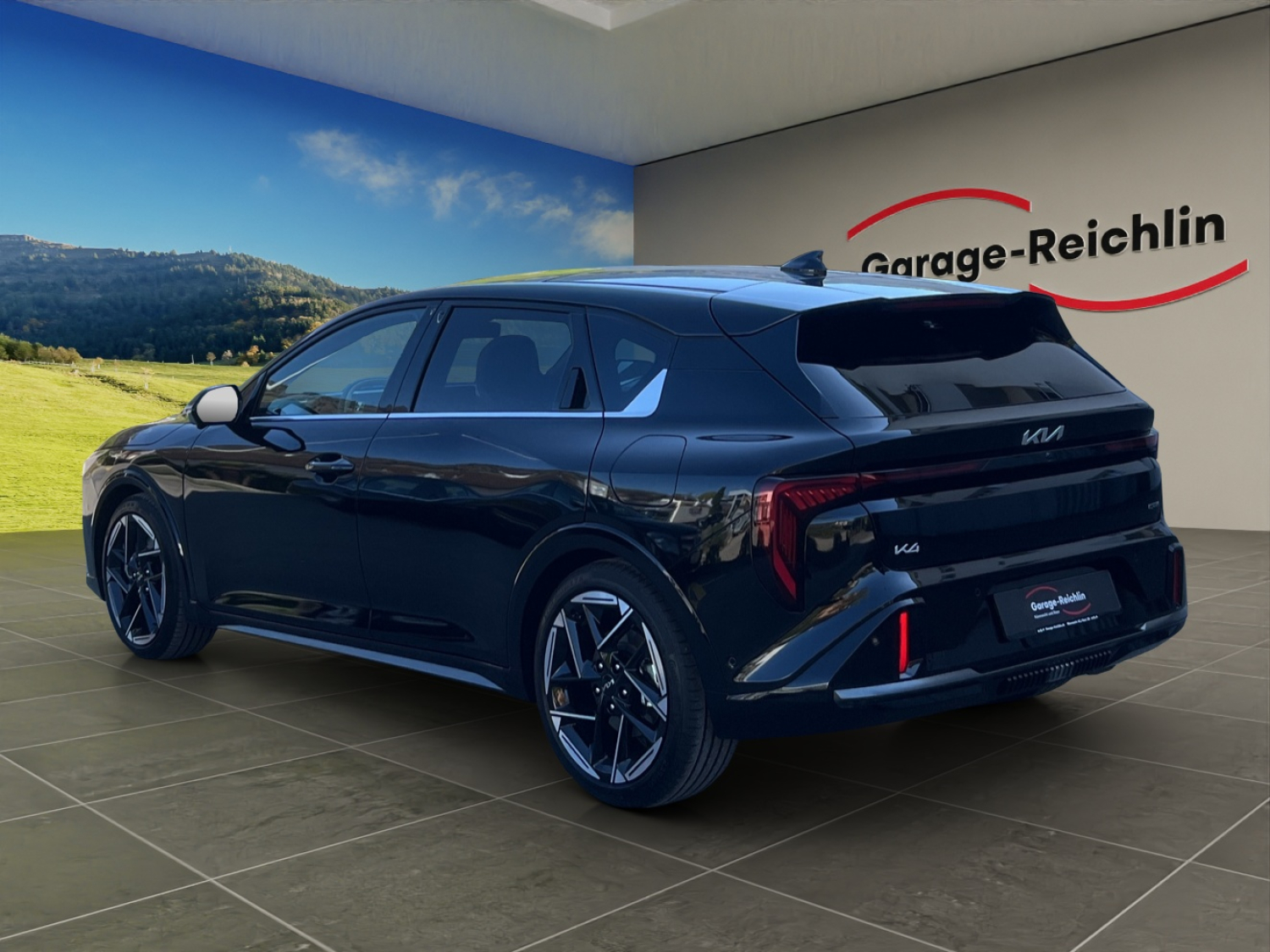 KIA K4 1.6 T-GDi GT-Line-showroom-element-2